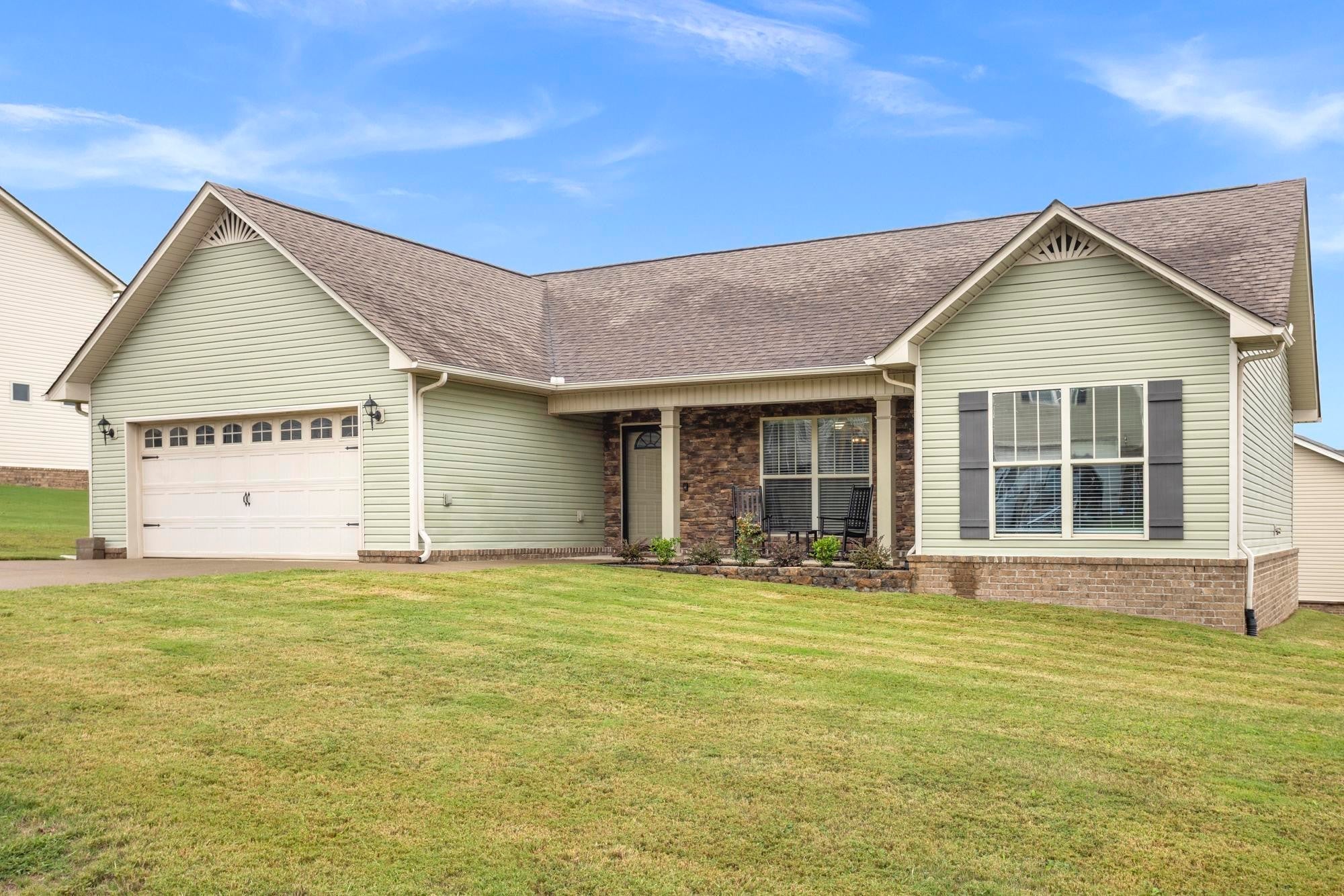 Photo of Listing #3002241