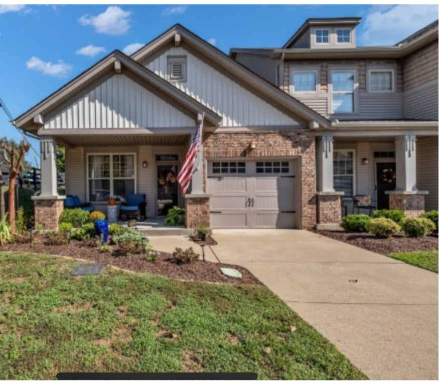 Photo of Listing #3002384