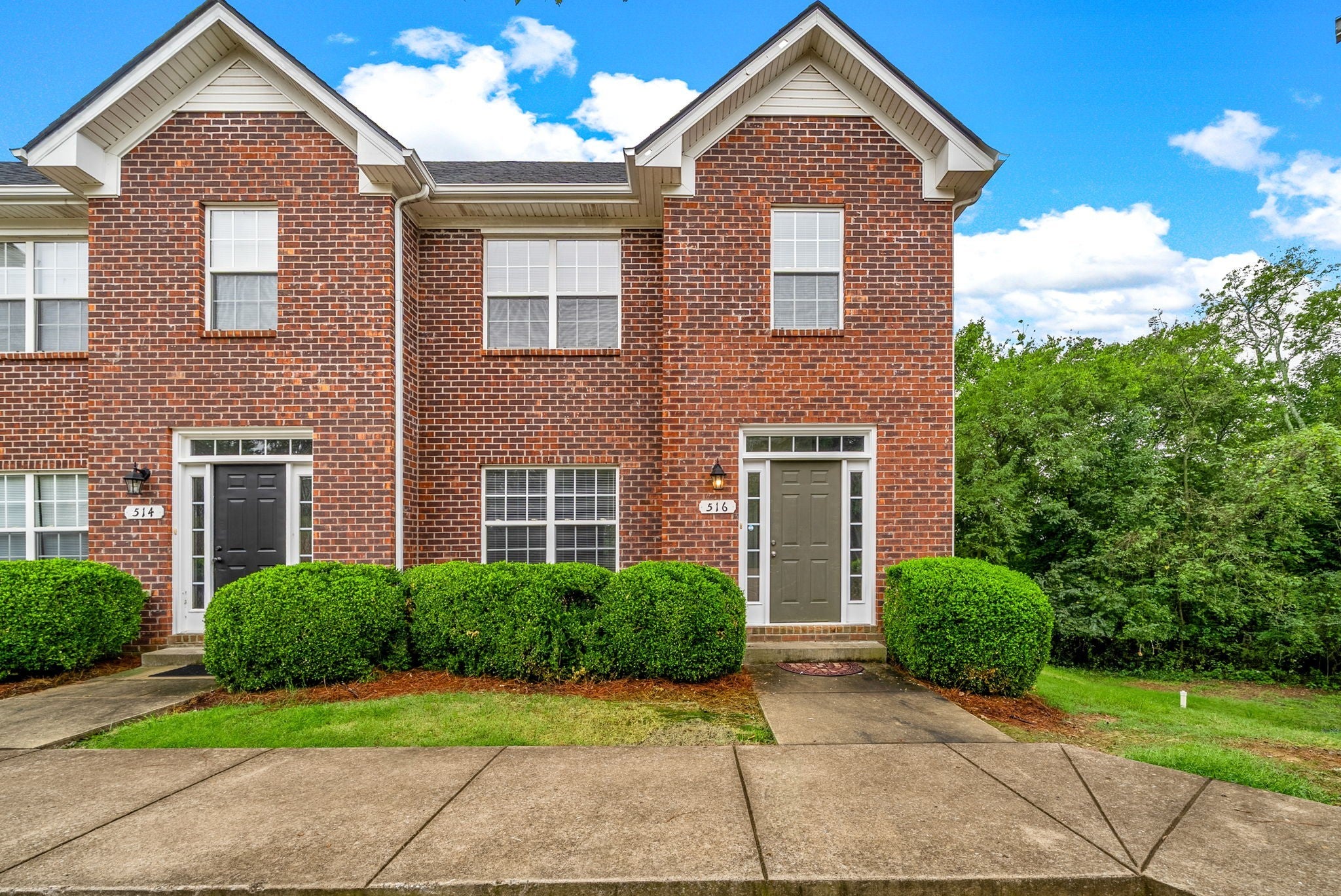 Photo of Listing #3002420