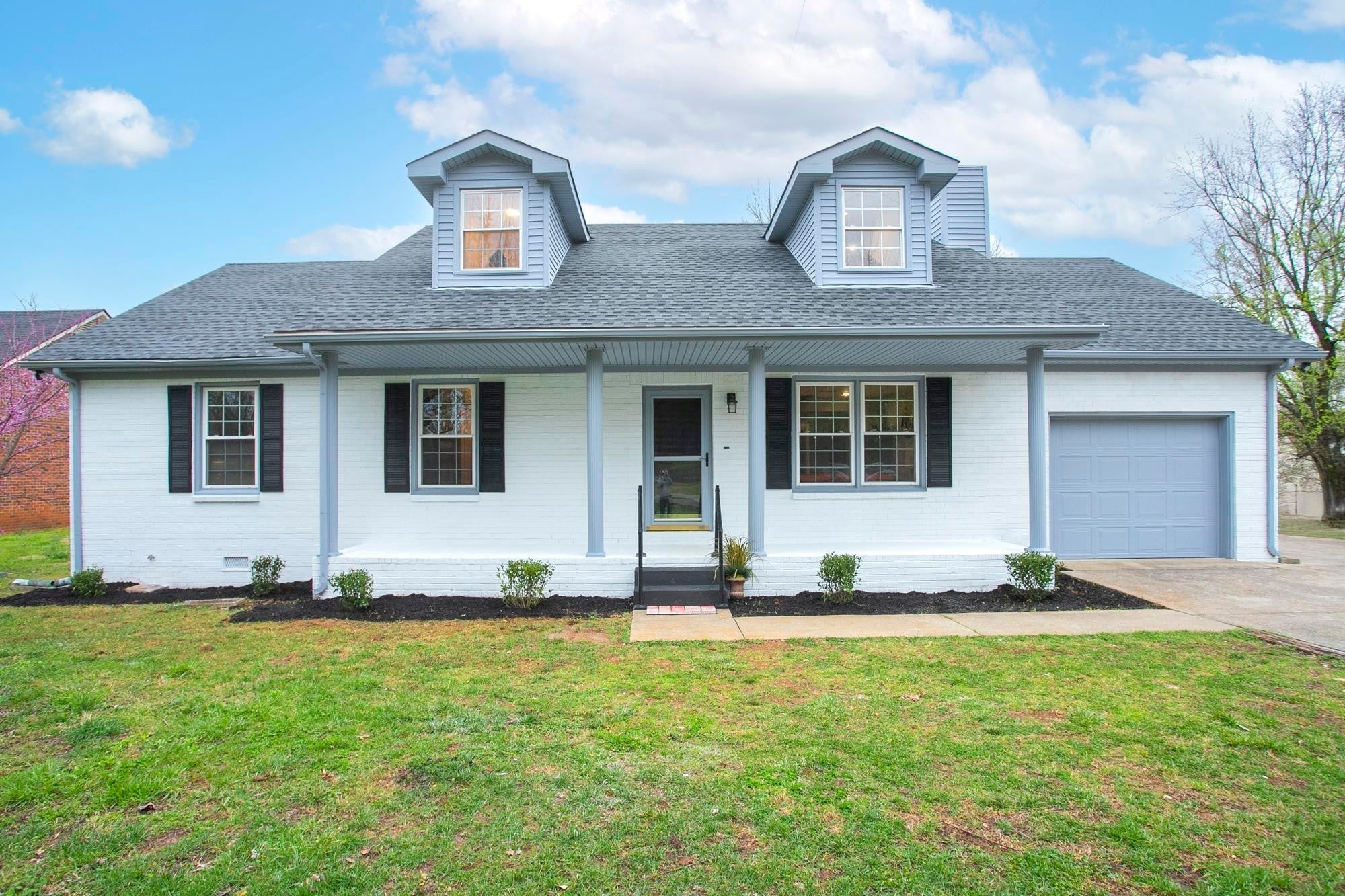 Photo of Listing #3002465