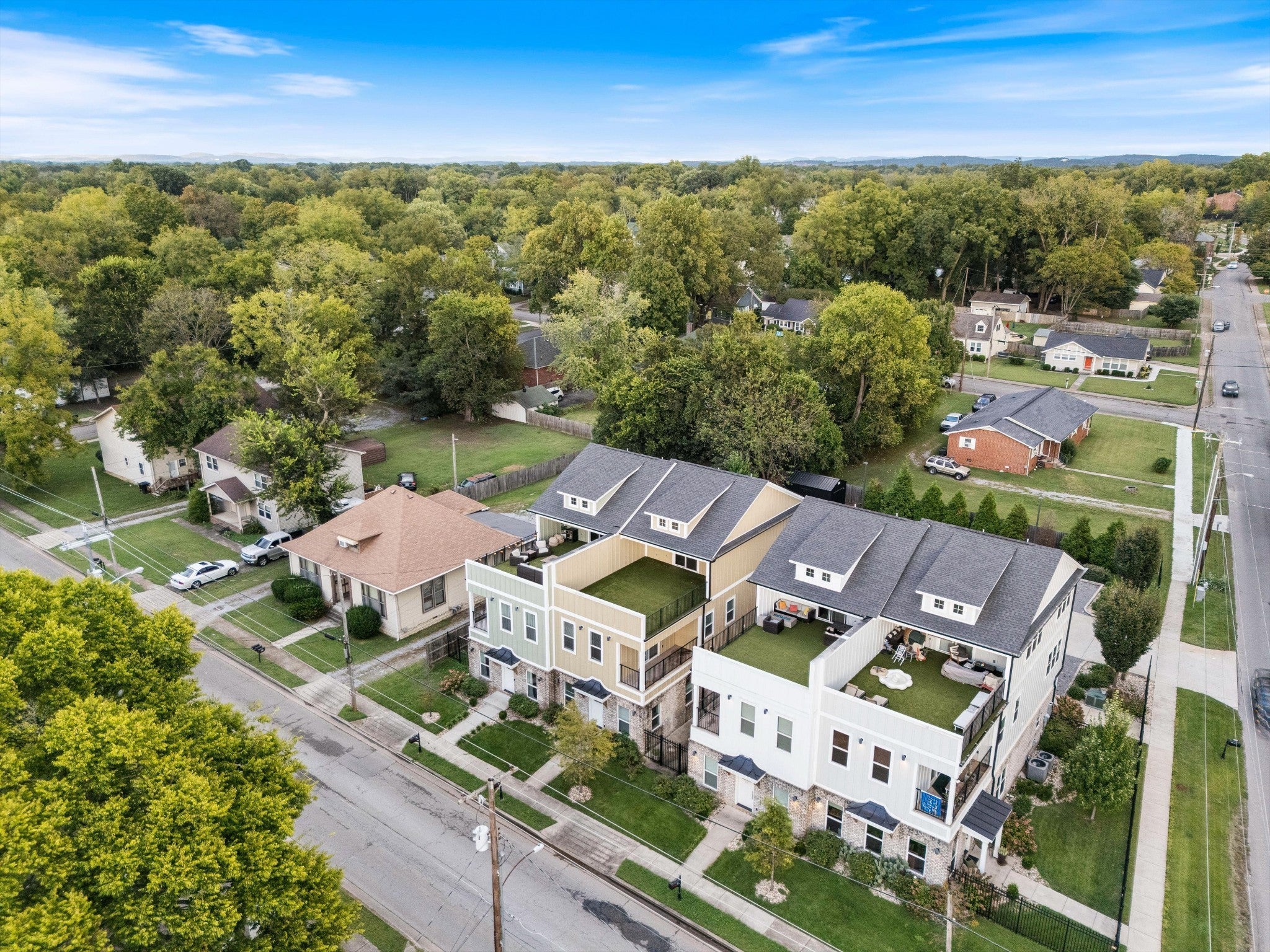 Photo of Listing #3002471