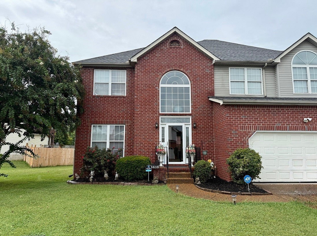 Photo of Listing #3002499