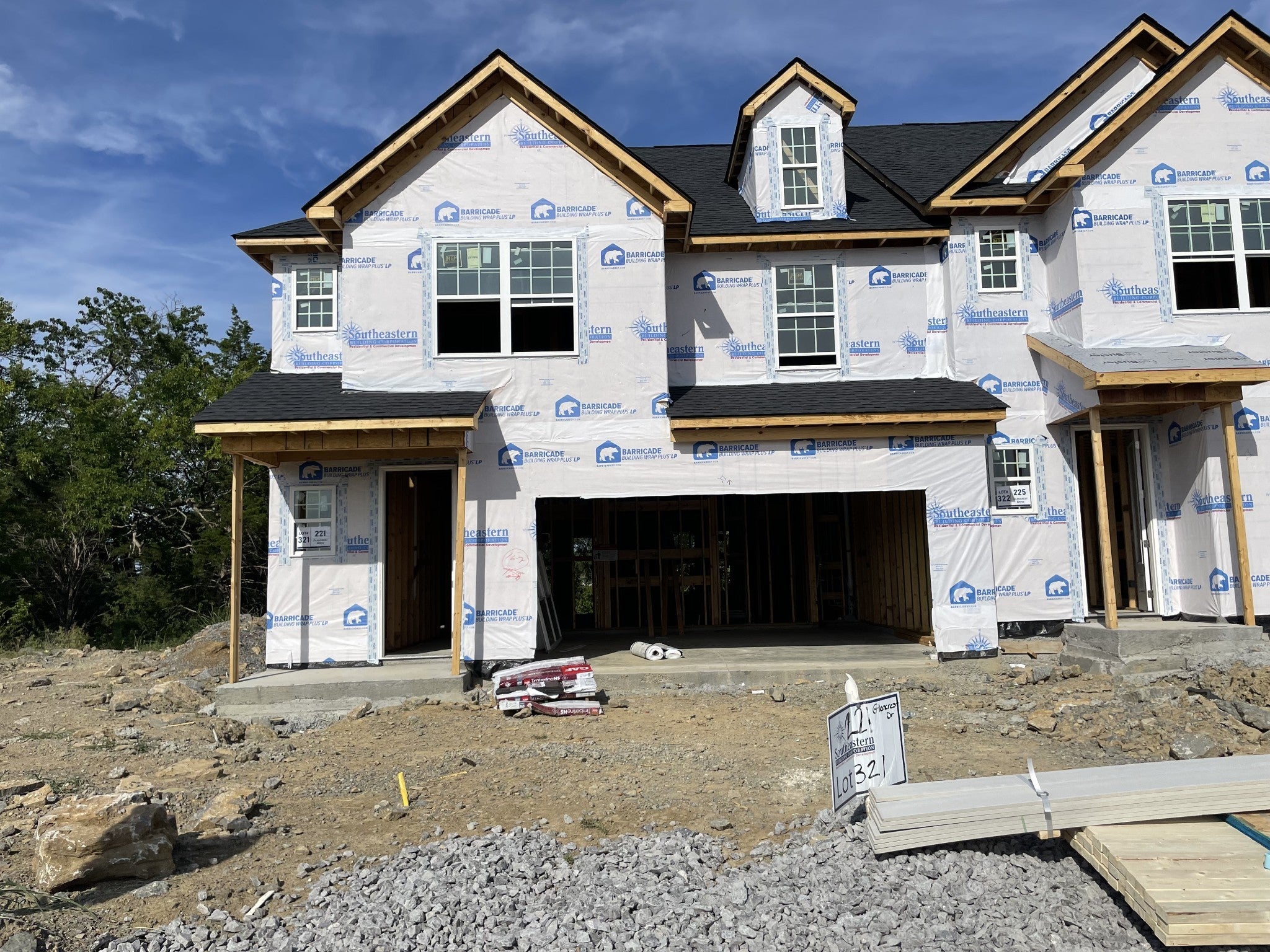 Photo of Listing #3002504