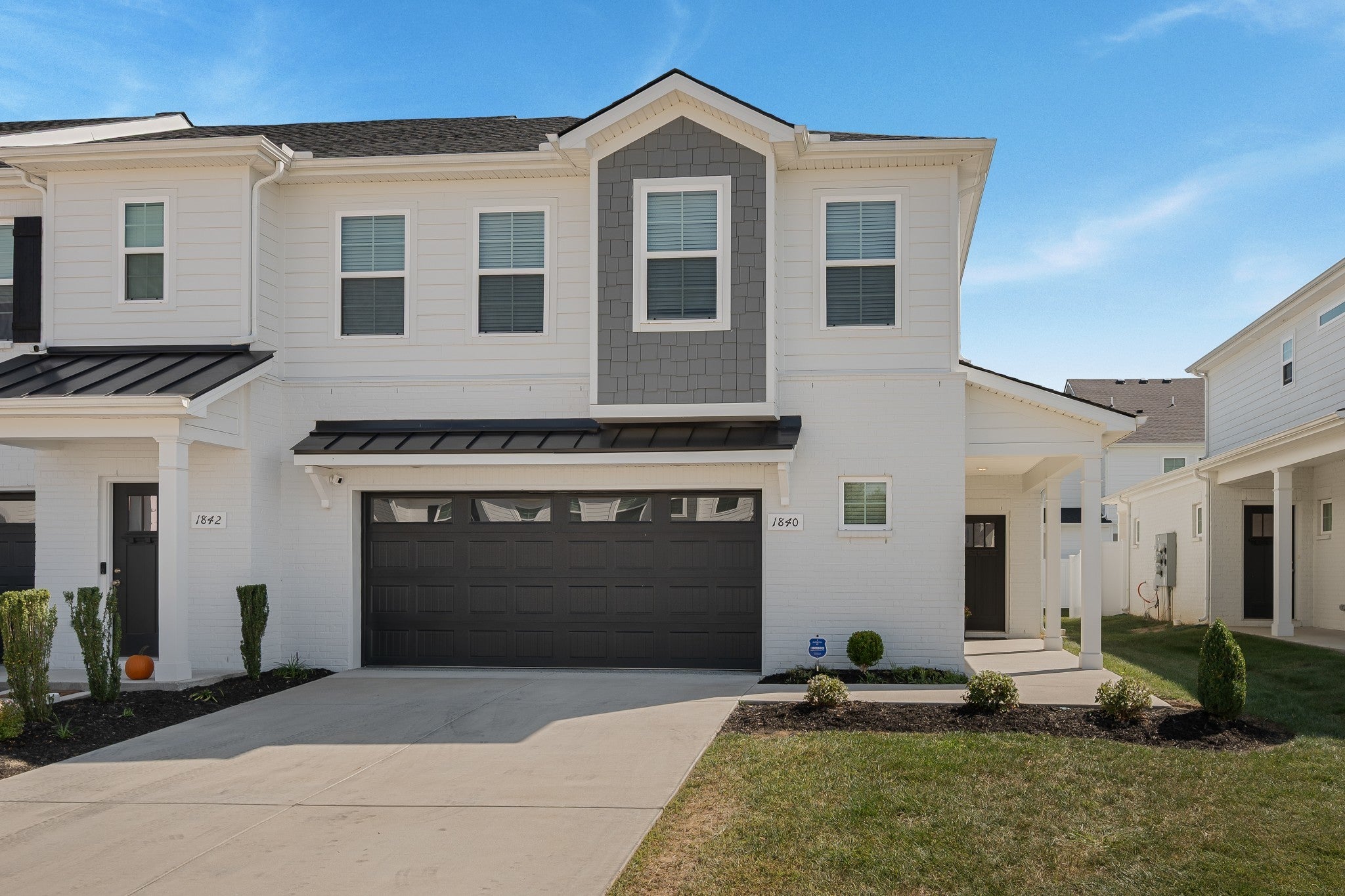 Photo of Listing #3002545