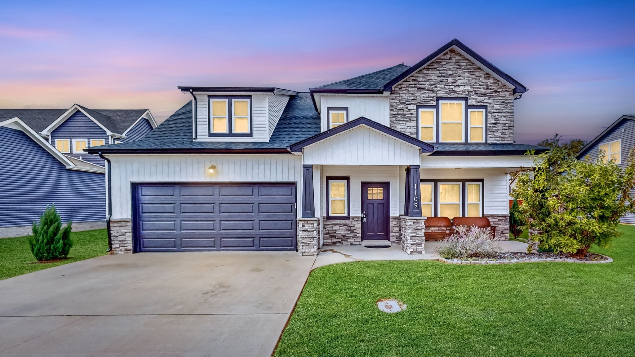 Photo of Listing #3002694