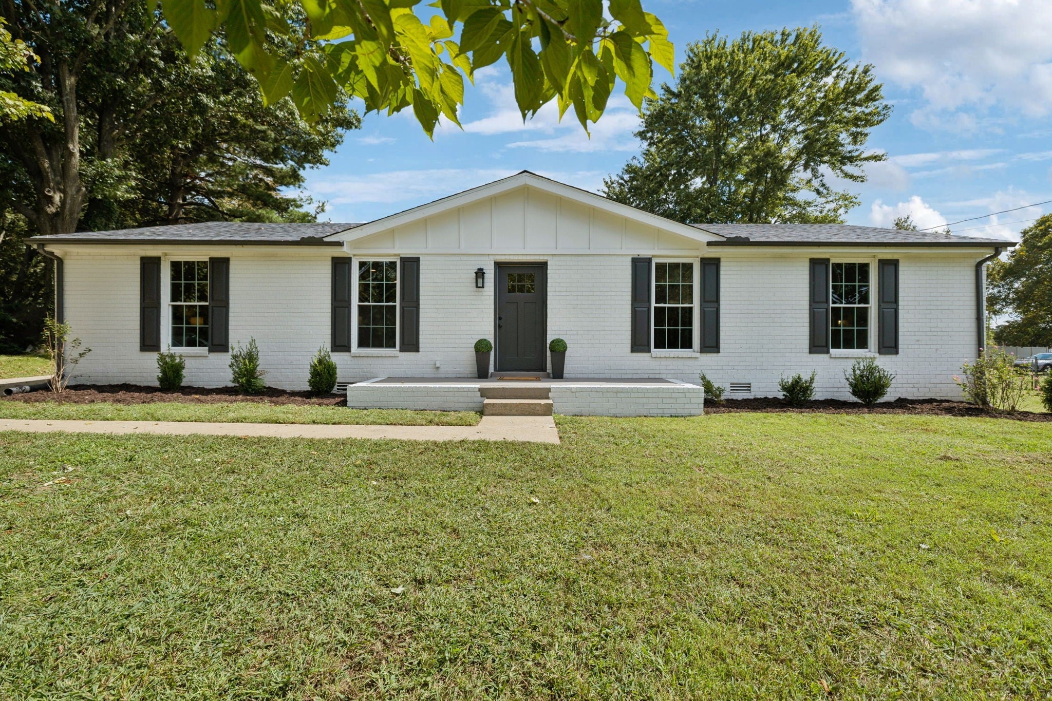 Photo of Listing #3002775