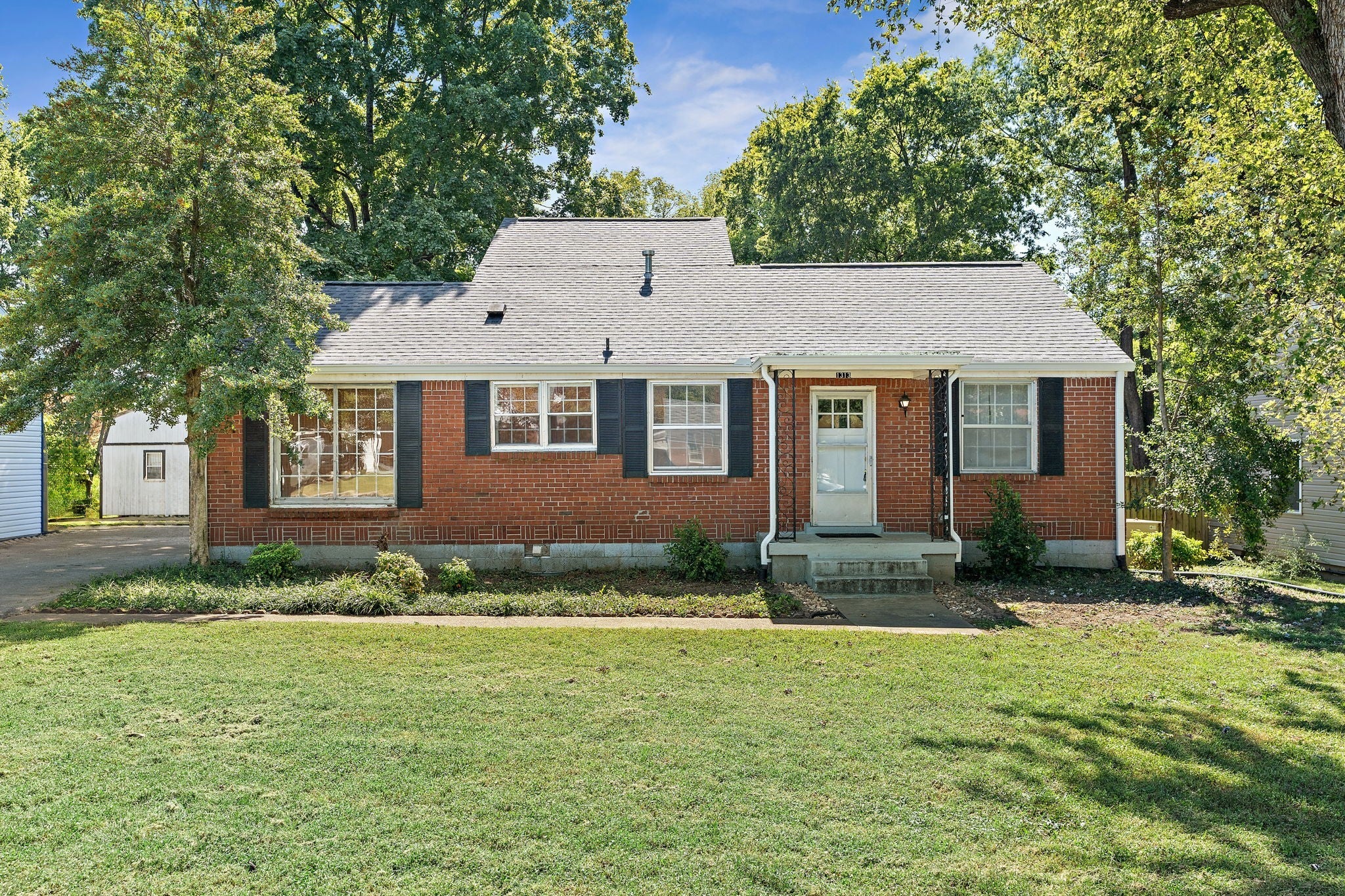 Photo for MLS 3002811 in 1313 Mercury Dr Nashville, TN - 37217