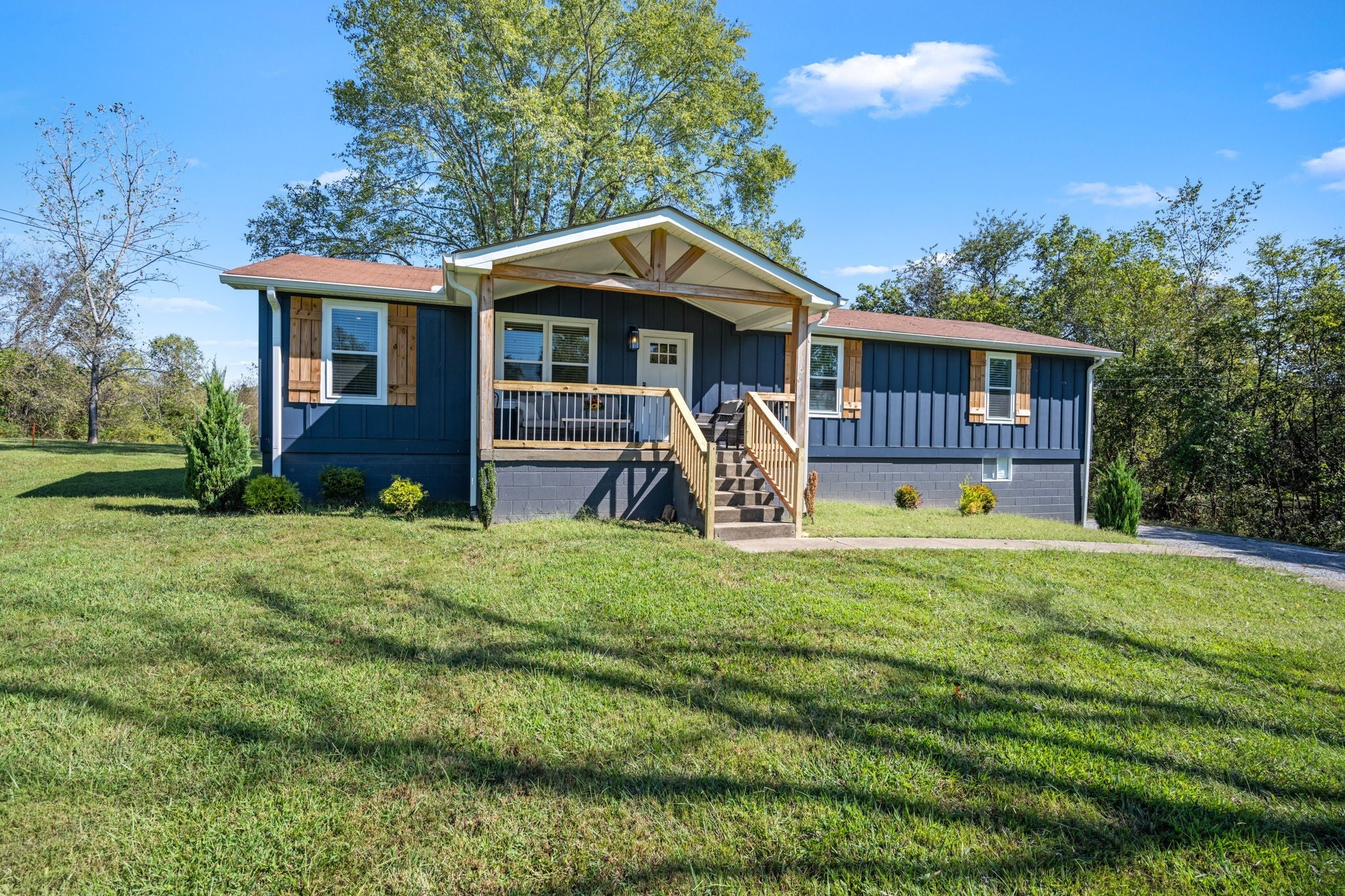 Photo of Listing #3002882
