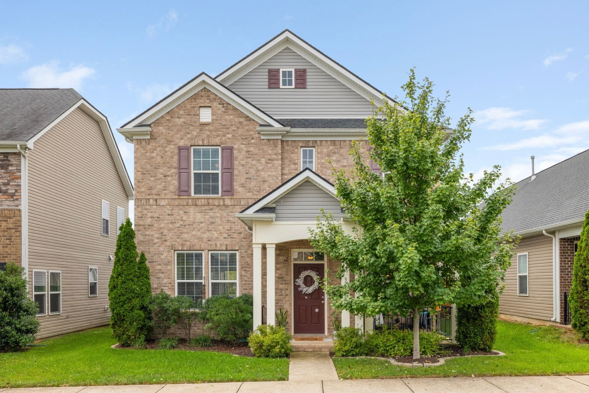 Photo of Listing #3002883