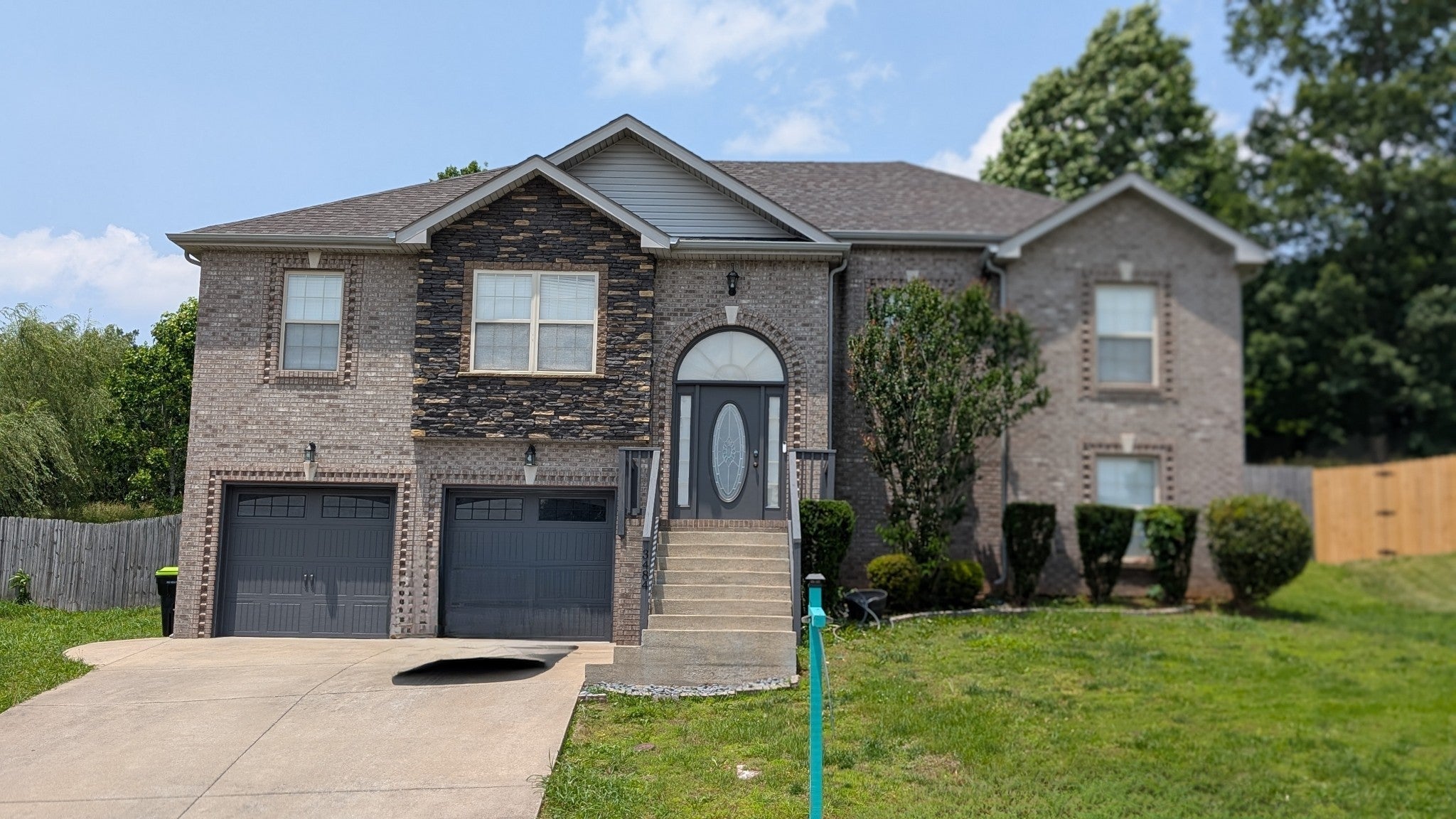 Photo of Listing #3002910