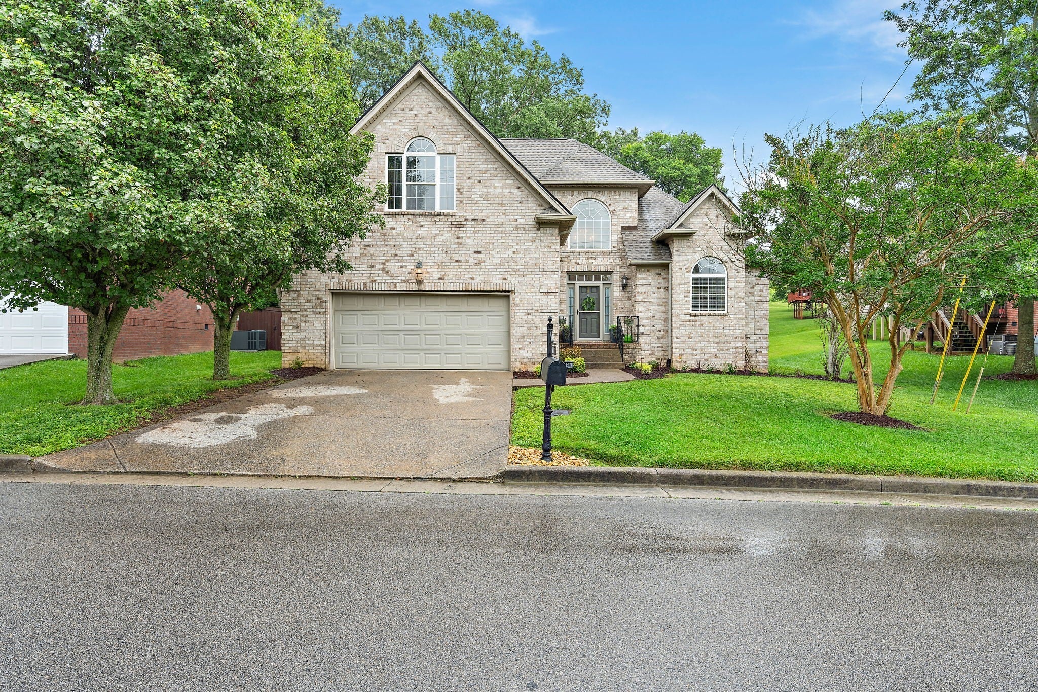 Photo of Listing #3002988