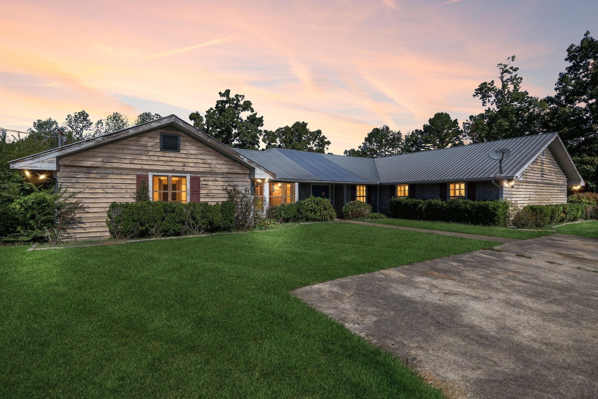 Photo of Listing #3002990