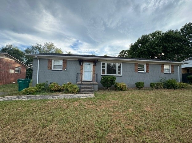 Photo of Listing #3003290