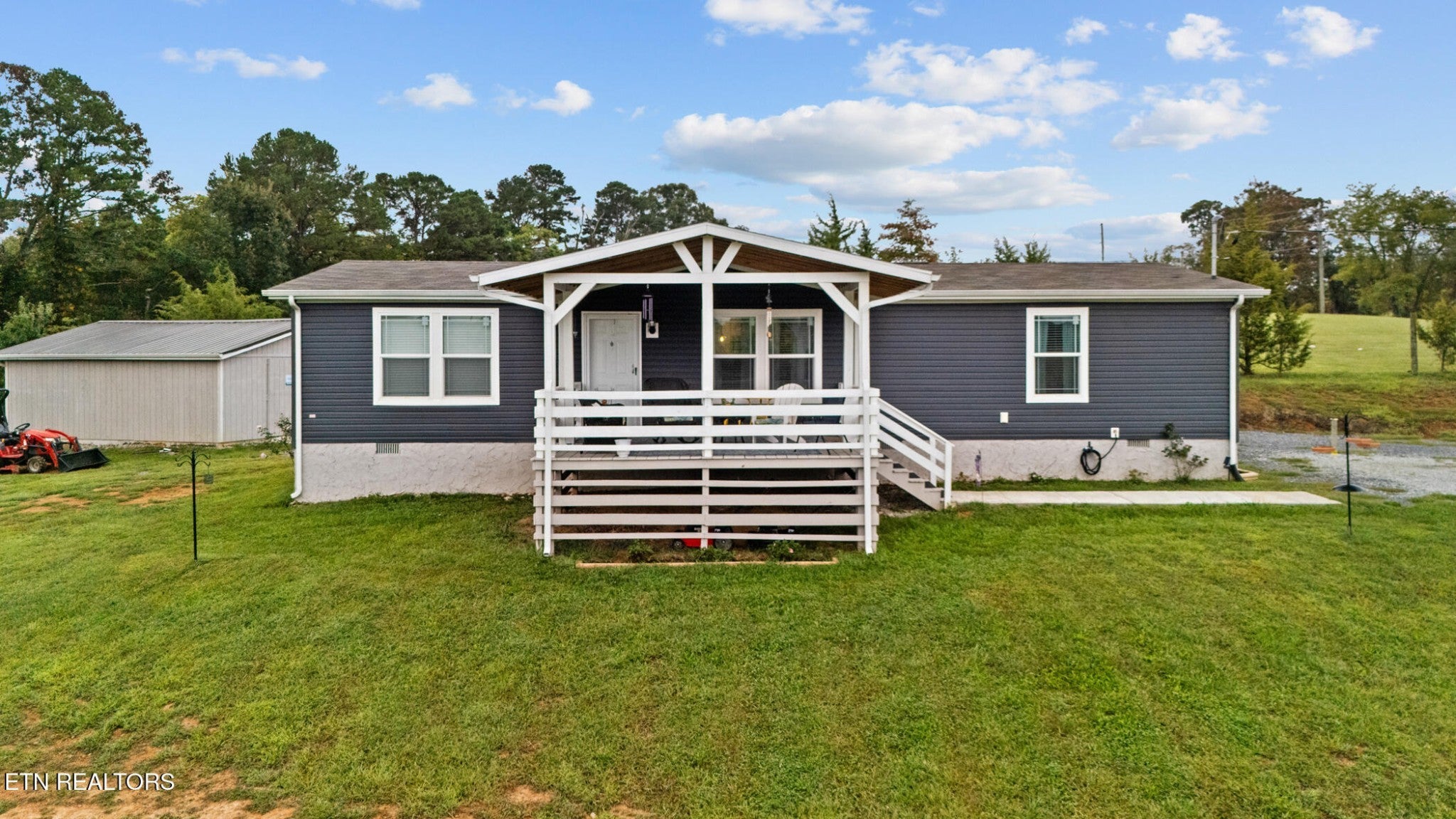 Photo of Listing #3003335