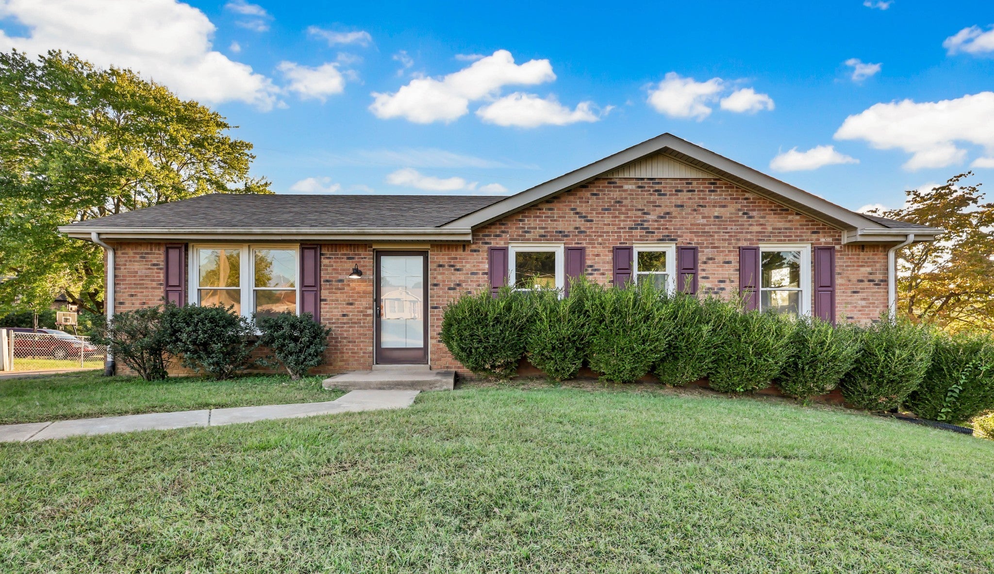 Photo of Listing #3003375