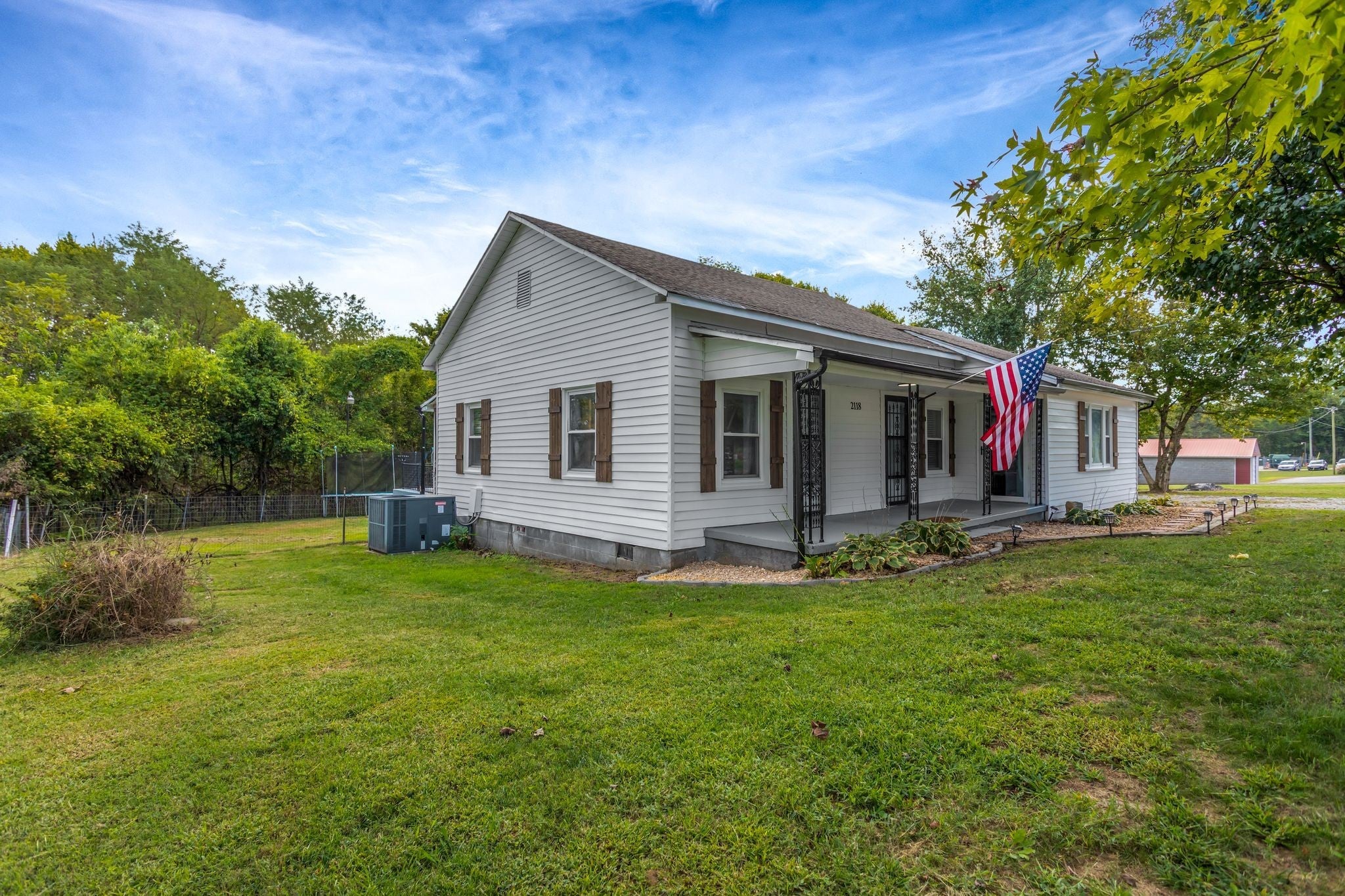 Photo of Listing #3003376
