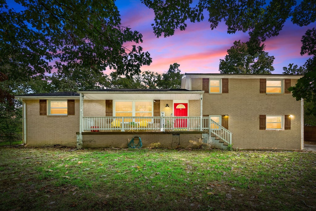 115 Meadowbrook Dr, Clarksville