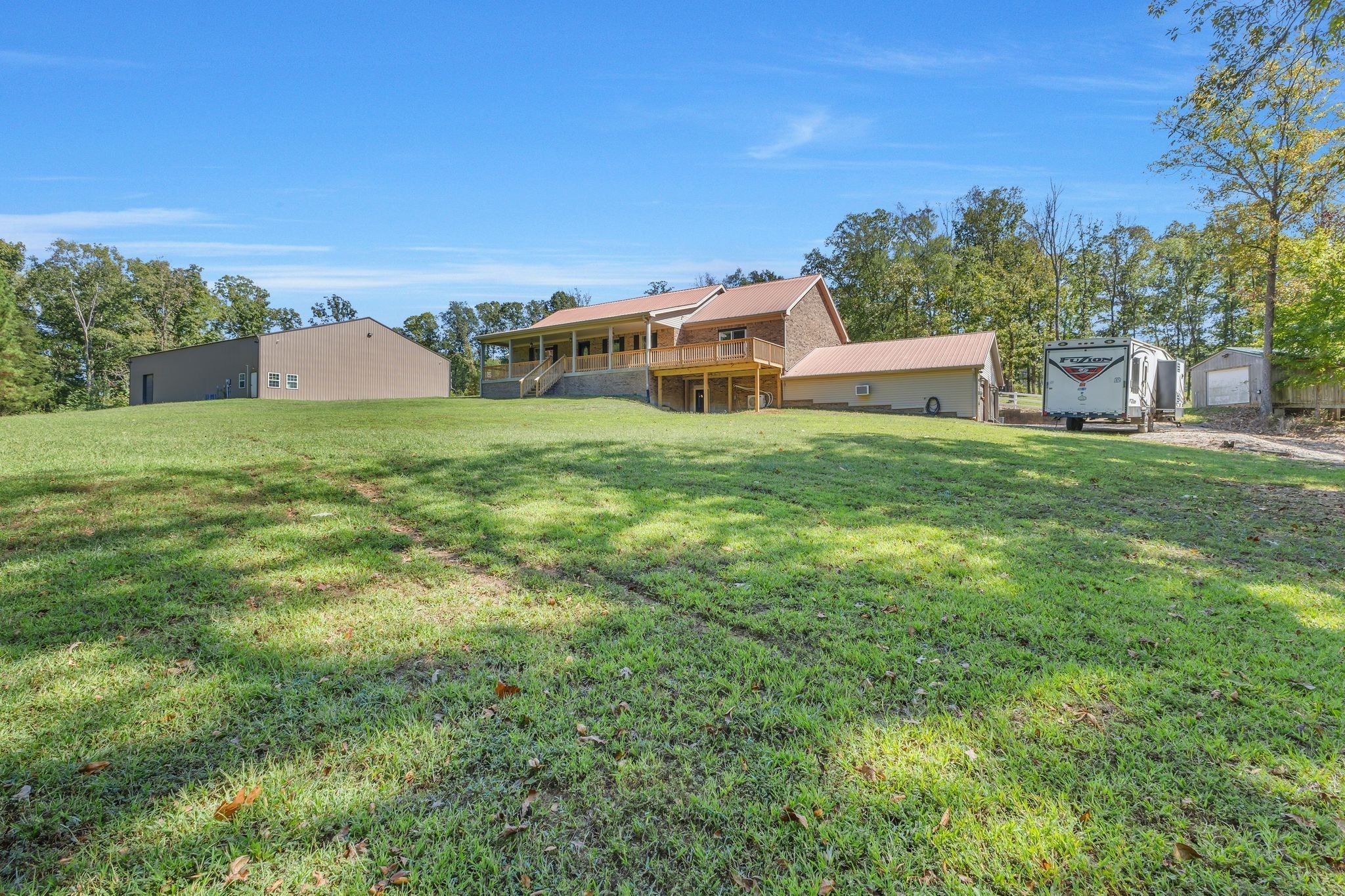 Photo for MLS 3003635 in 1745 Ennis Branch Rd Mc Ewen, TN - 37101