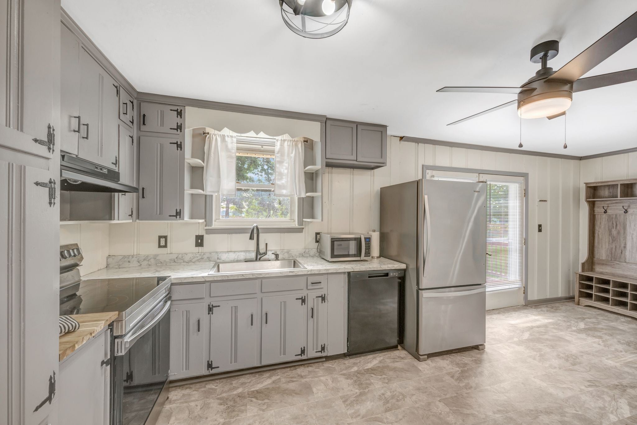 Photo of Listing #3003721