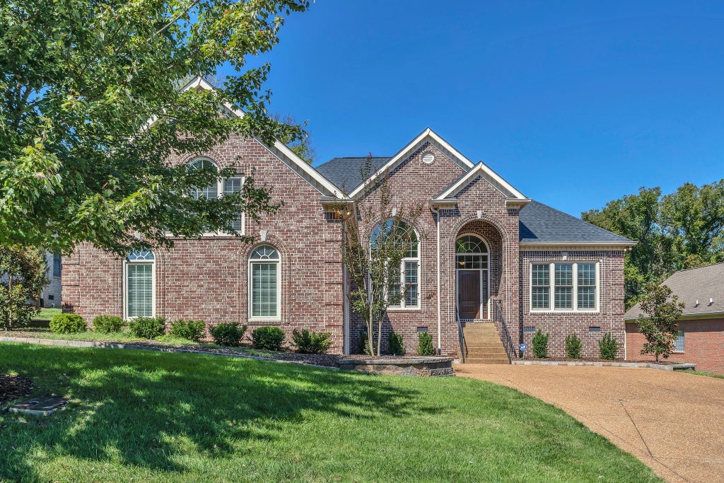 6068 Brentwood Chase Dr, Brentwood
