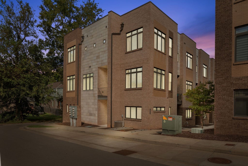 1618 Marshall Hollow Dr, Nashville