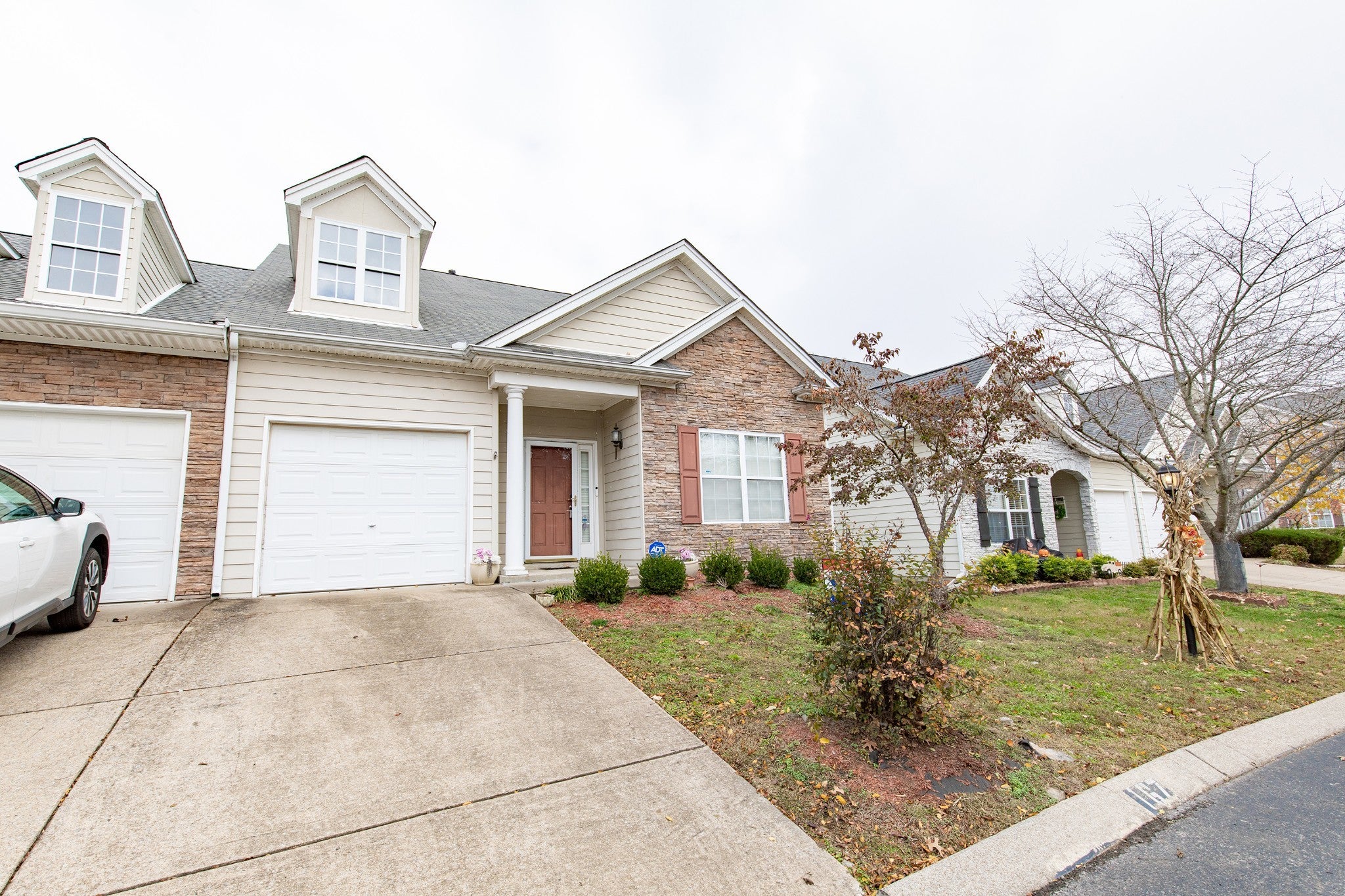 Photo of Listing #3006290