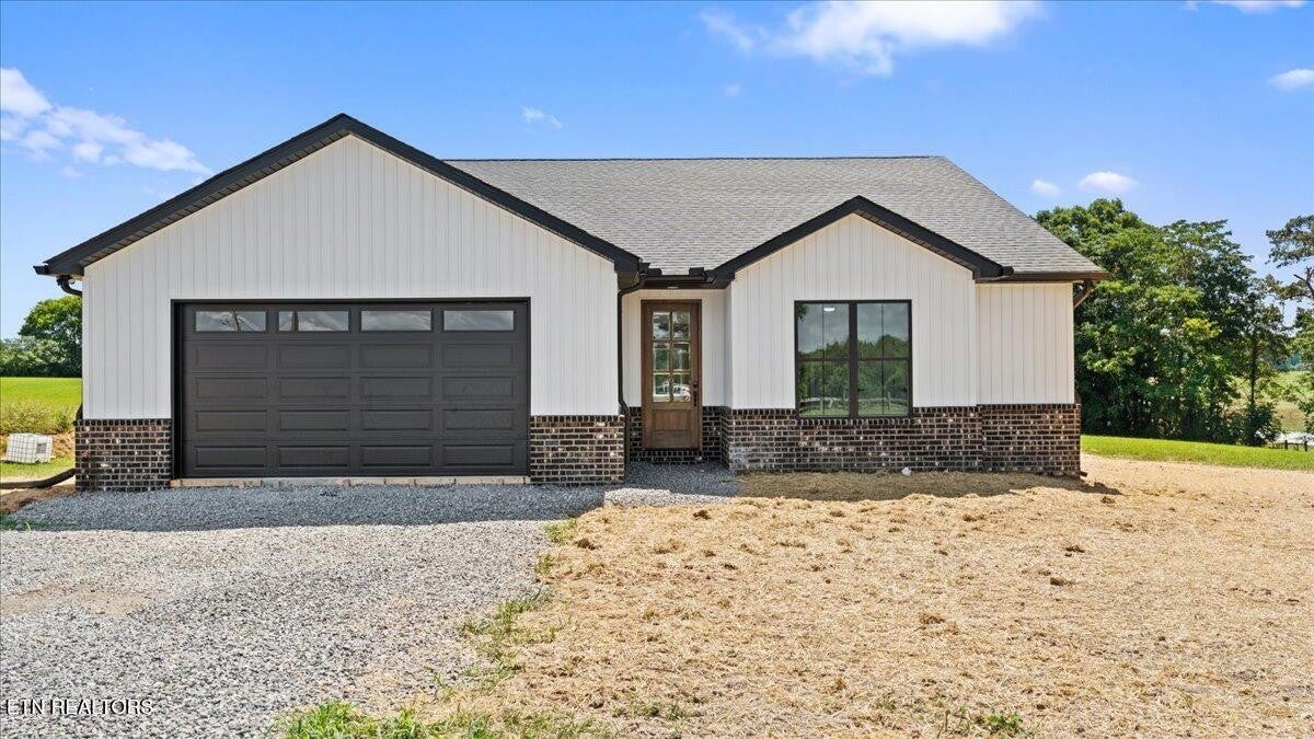 Photo of Listing #3006343