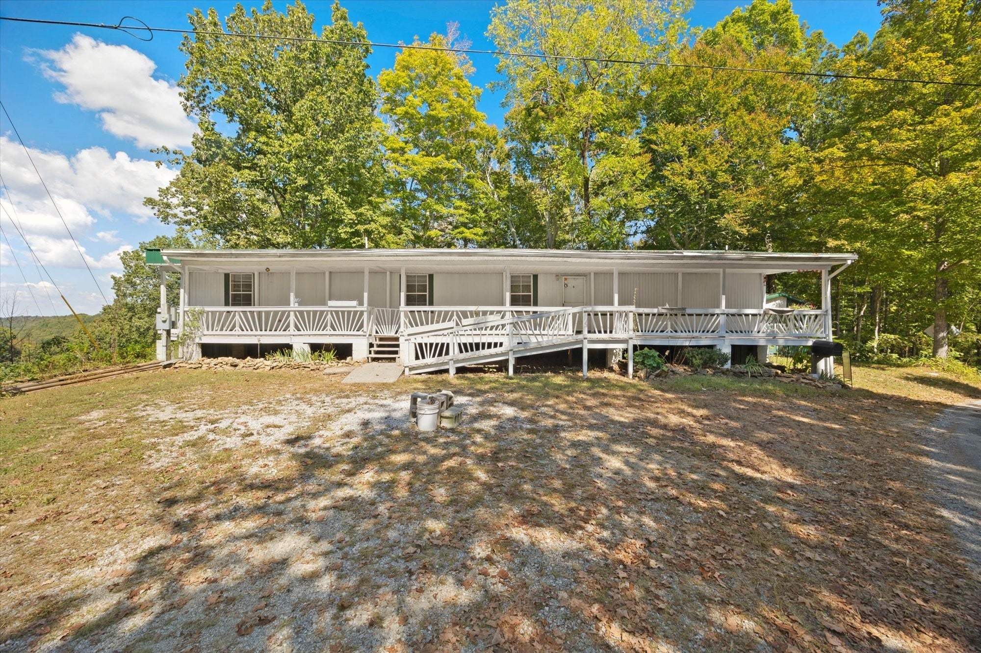 Photo of Listing #3006528