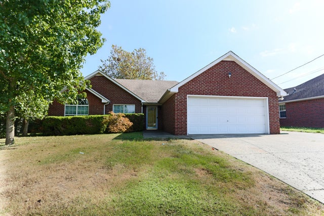 6012 Westfork Dr, Smyrna