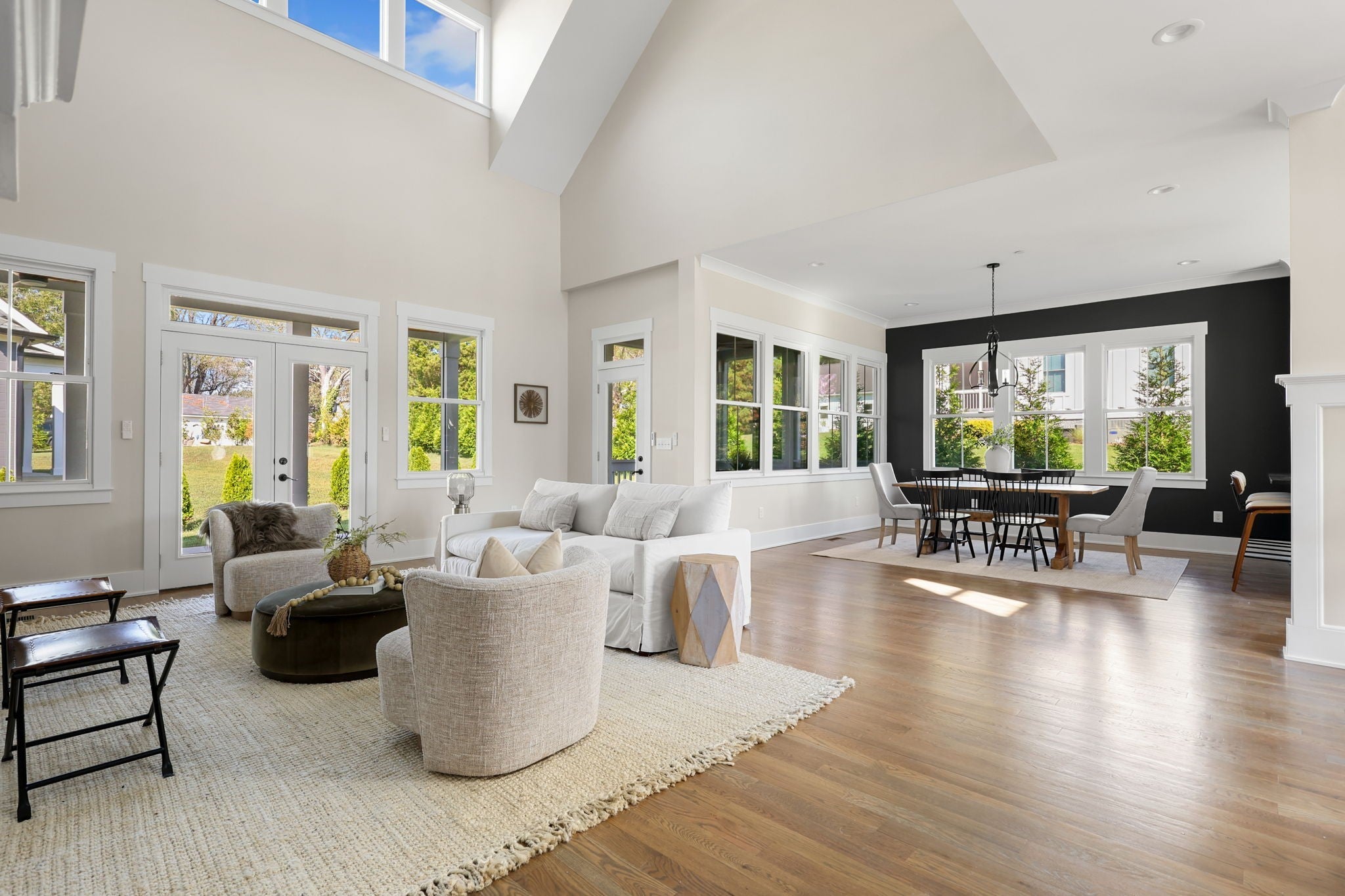 Photo of Listing #3006811