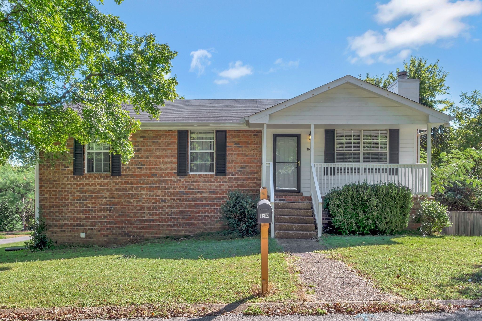 Photo of Listing #3006820