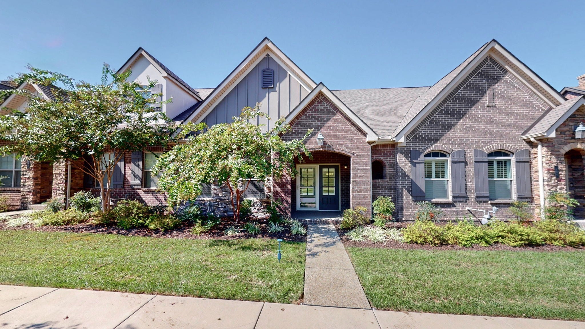 Photo of Listing #3007005