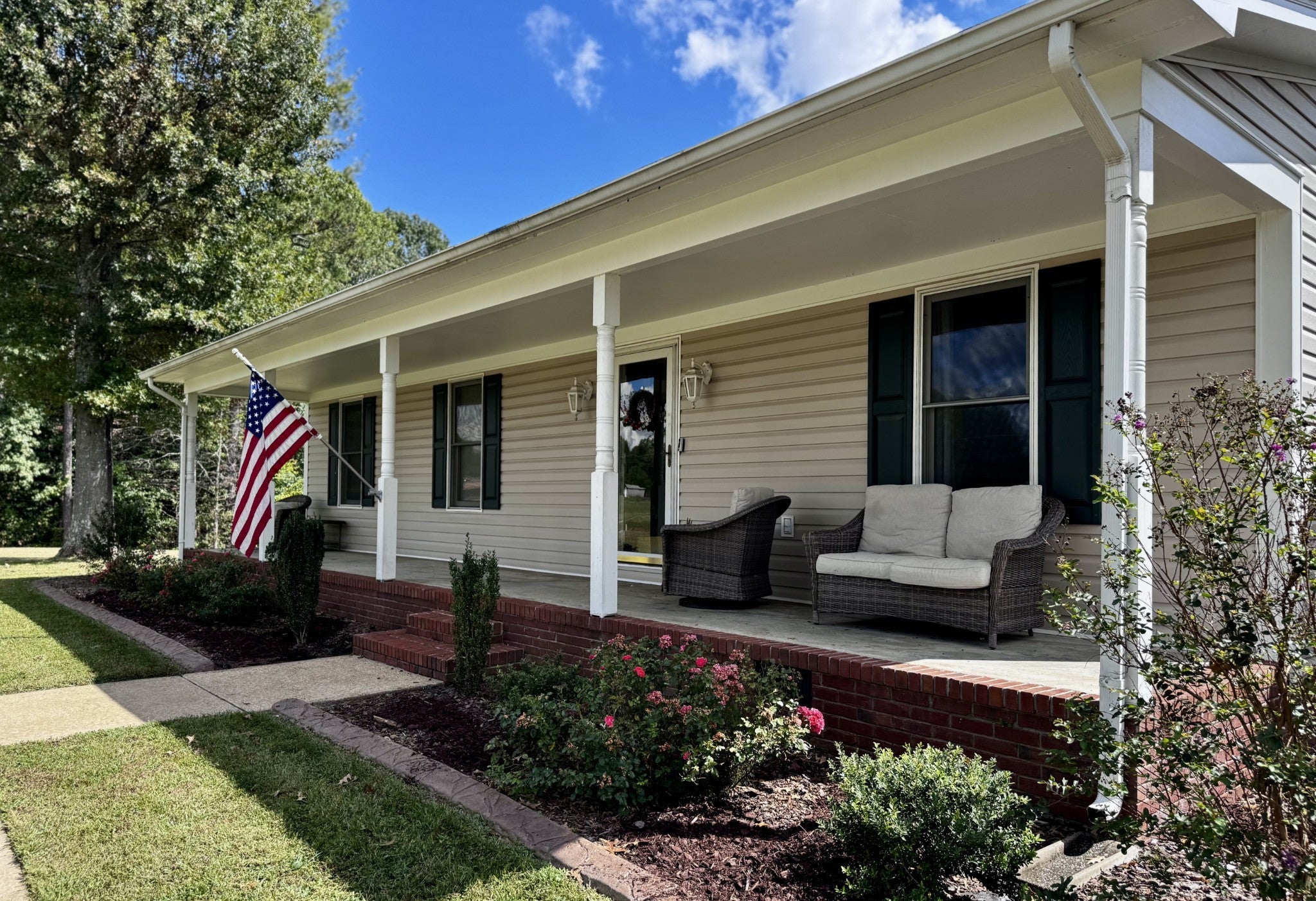 Photo of Listing #3007081