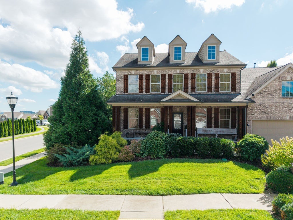 8525 Beautiful Valley Dr, Nashville