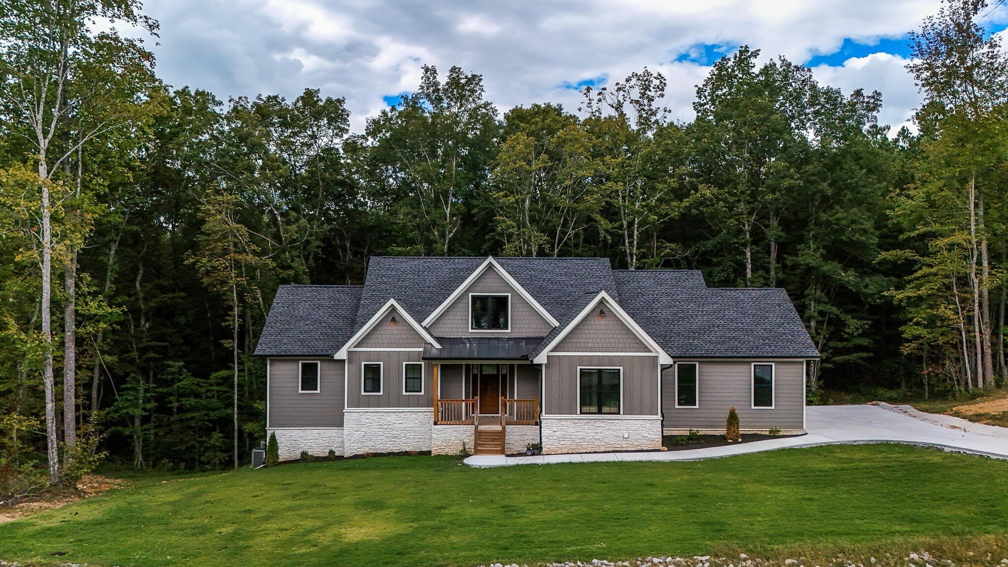 Photo of Listing #3007327