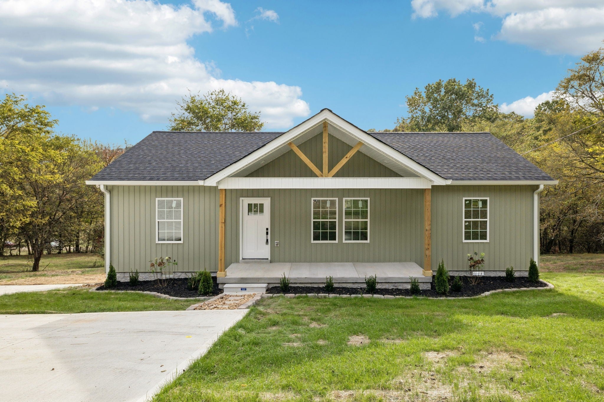 Photo of Listing #3007349