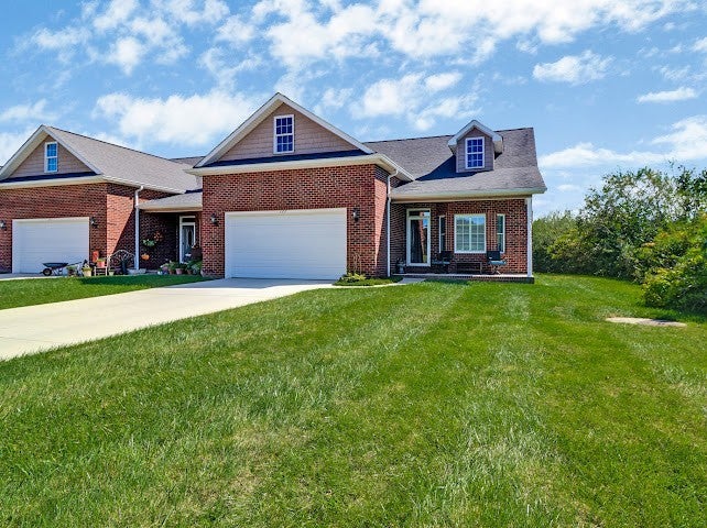 Photo of Listing #3007362