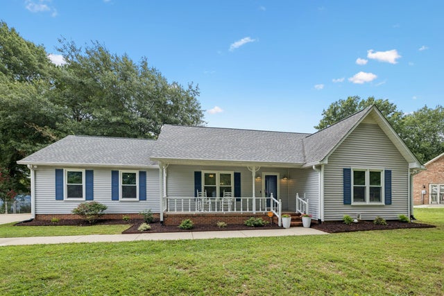 102 Sundown Dr, Smyrna