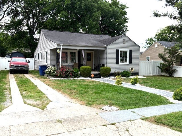 Photo of Listing #3007486