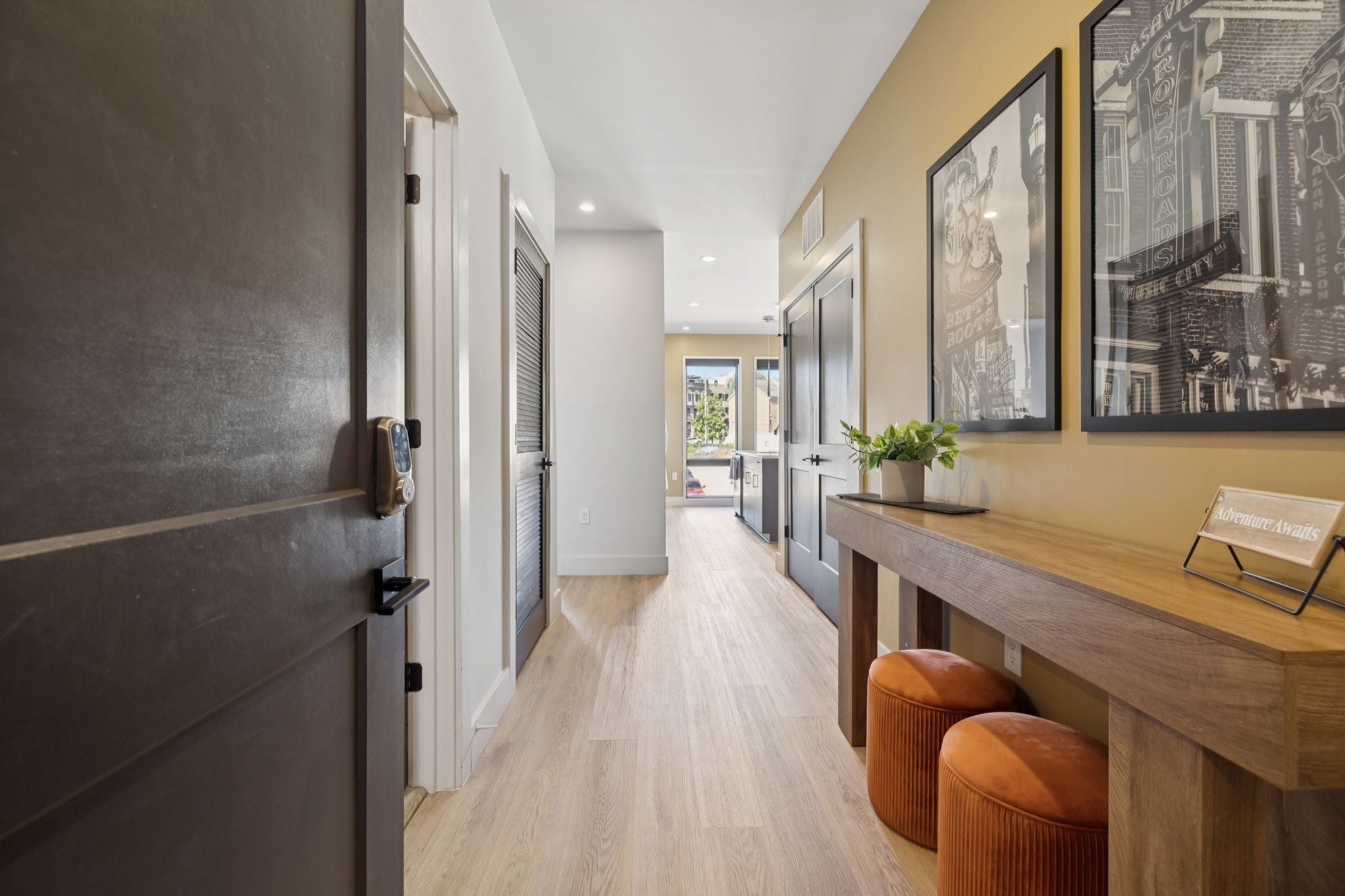 Photo of Listing #3007508