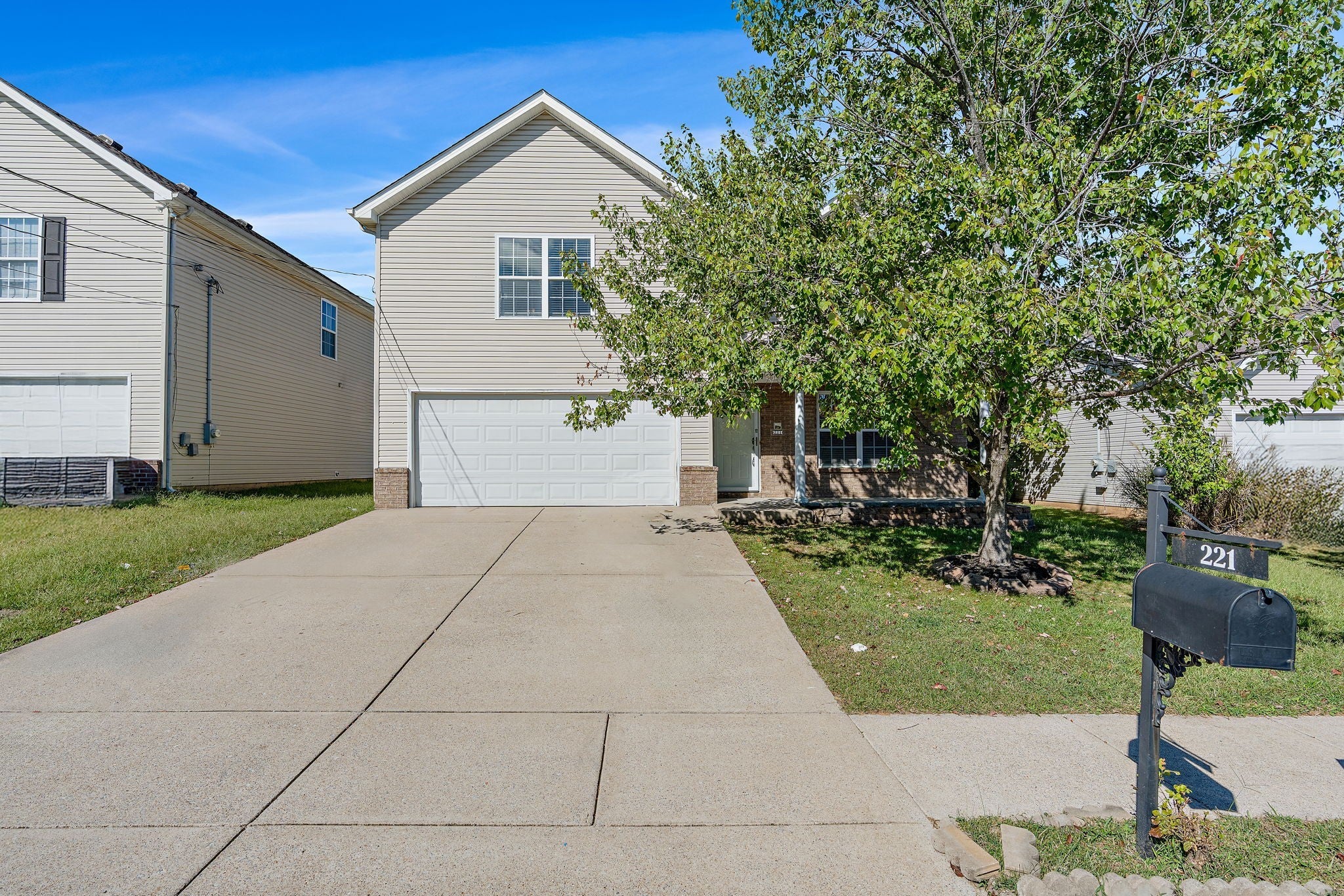 Photo of Listing #3007529