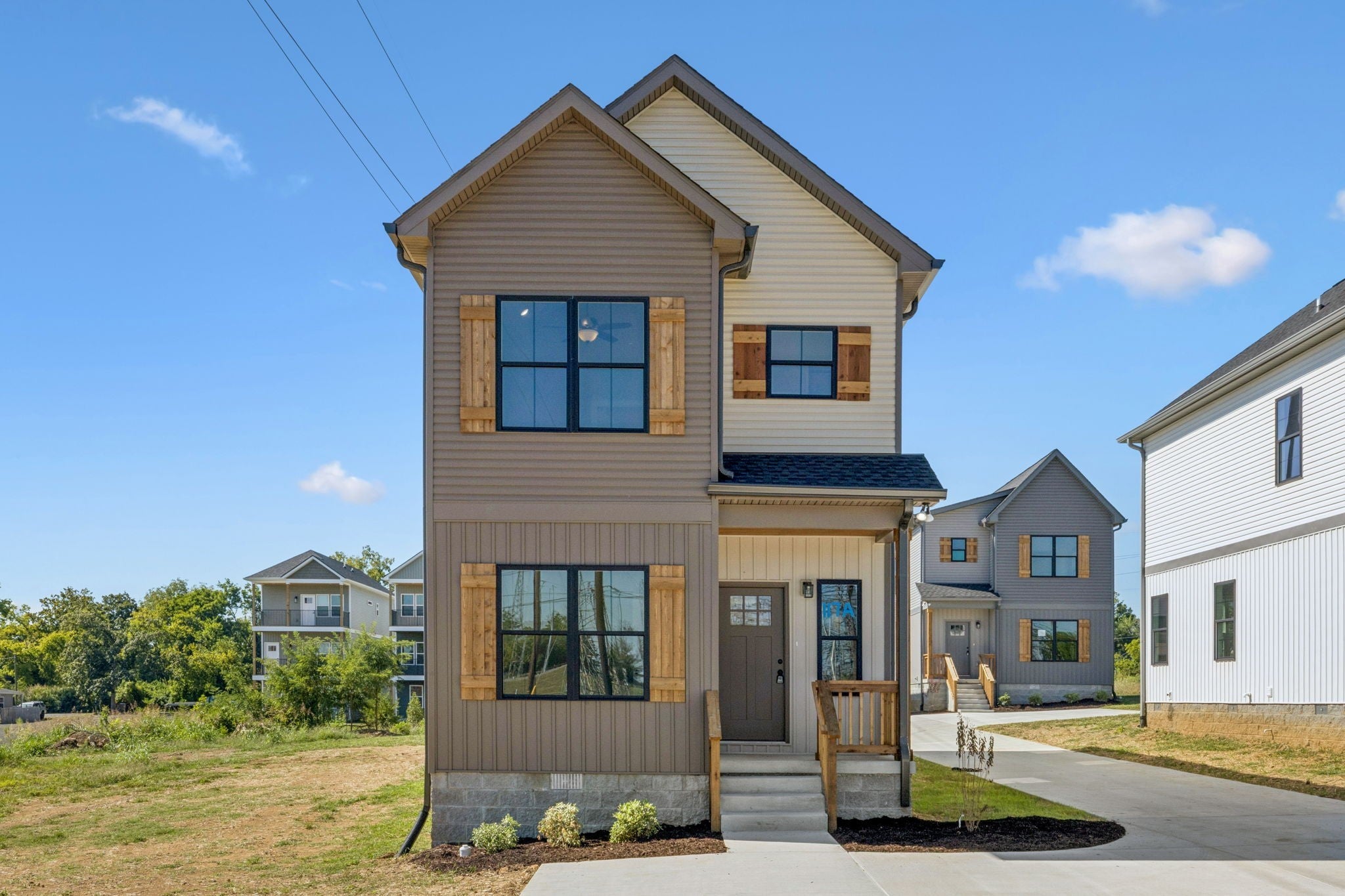 Photo of Listing #3007720
