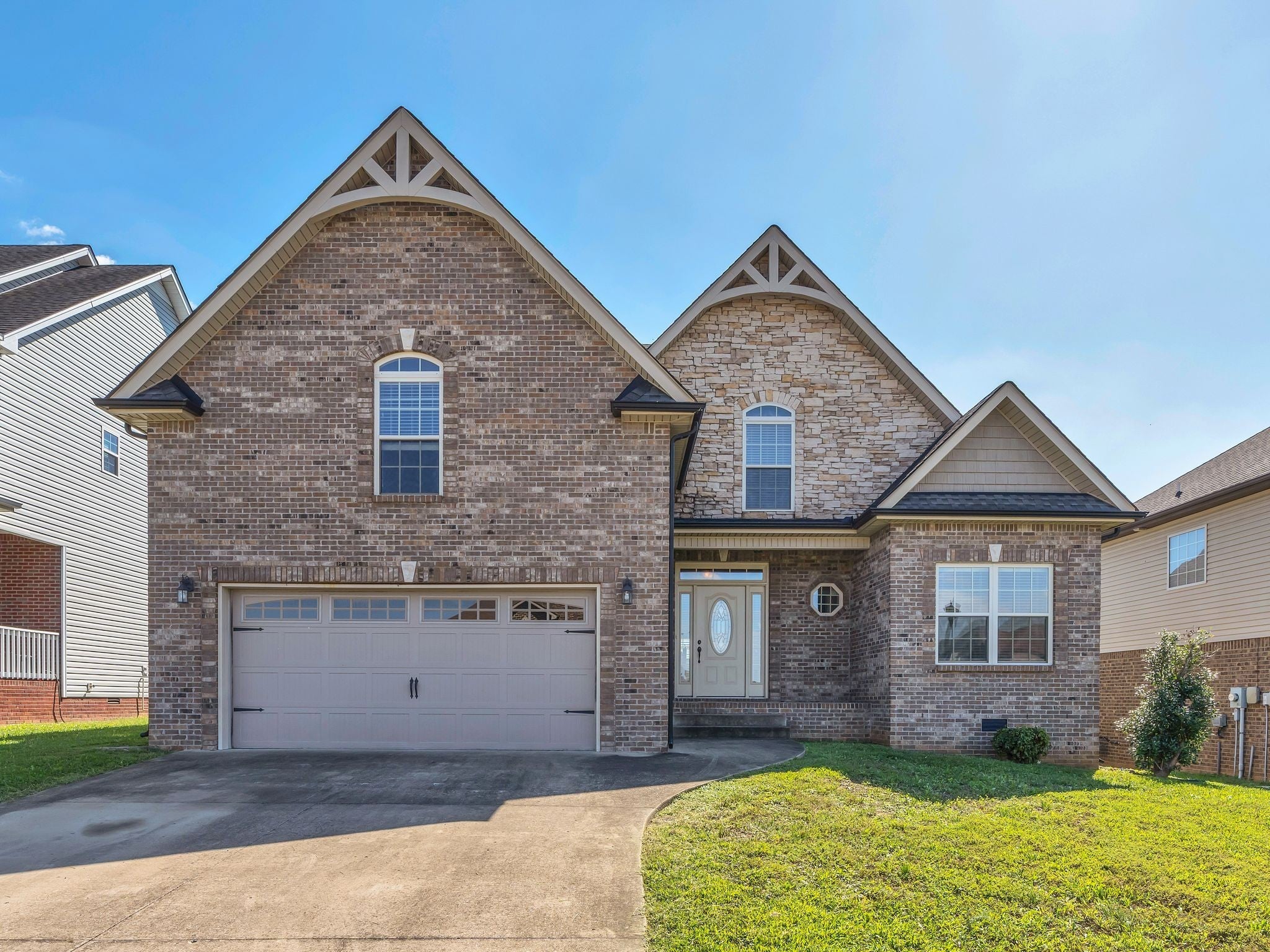 Photo of Listing #3007799