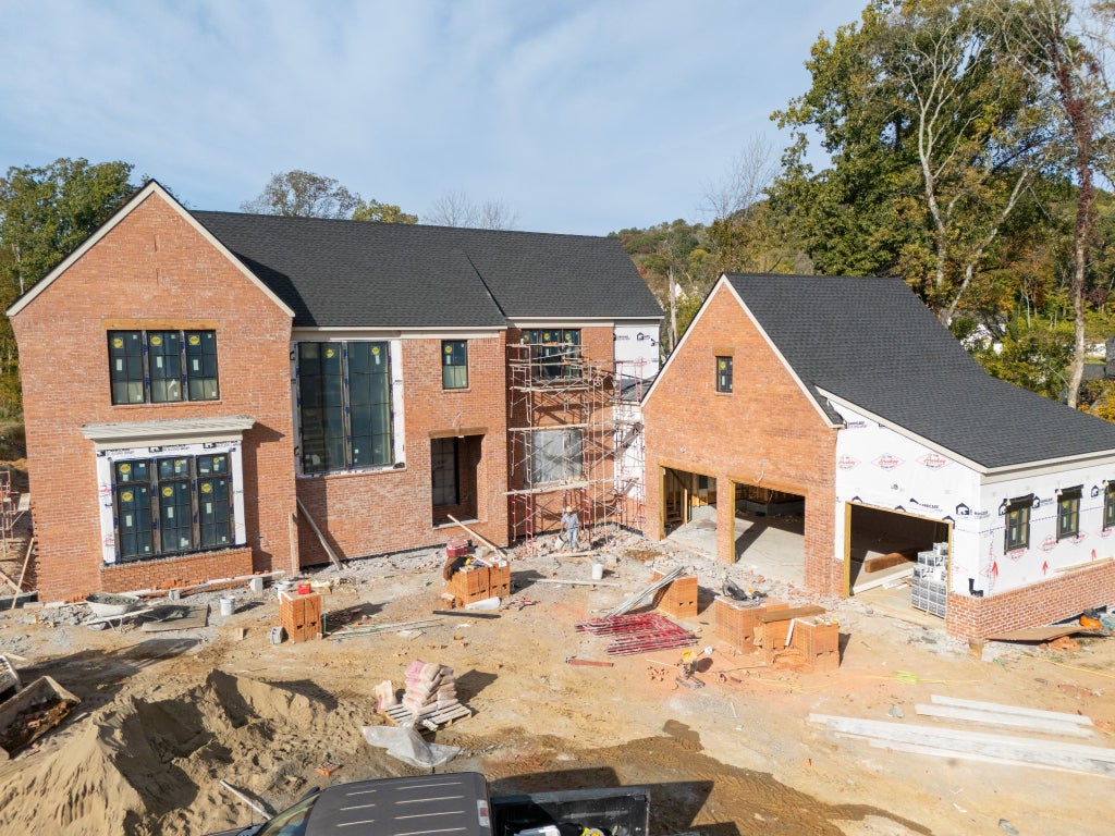 1627 Kaschlina Pt, Brentwood