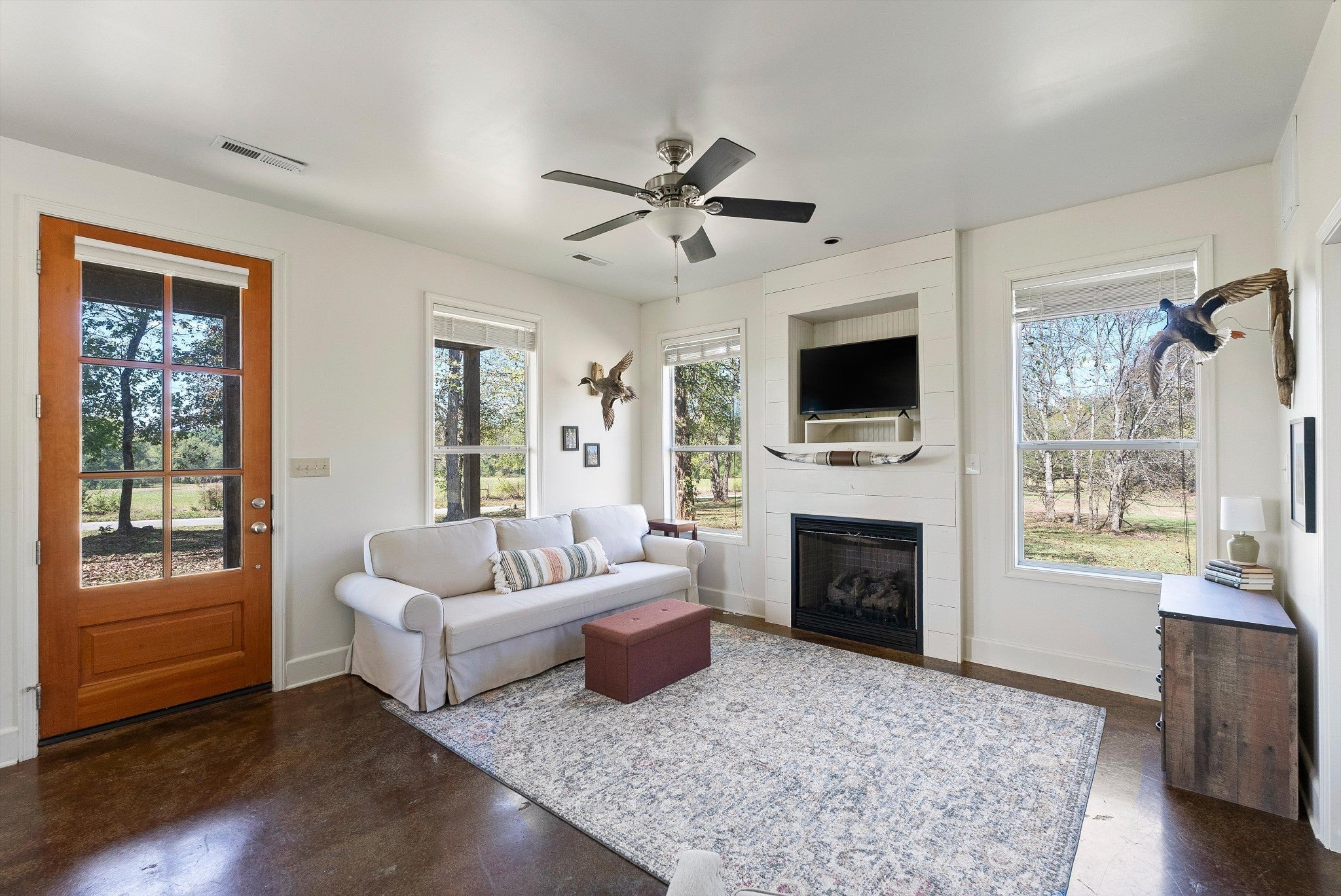 Photo of Listing #3008935