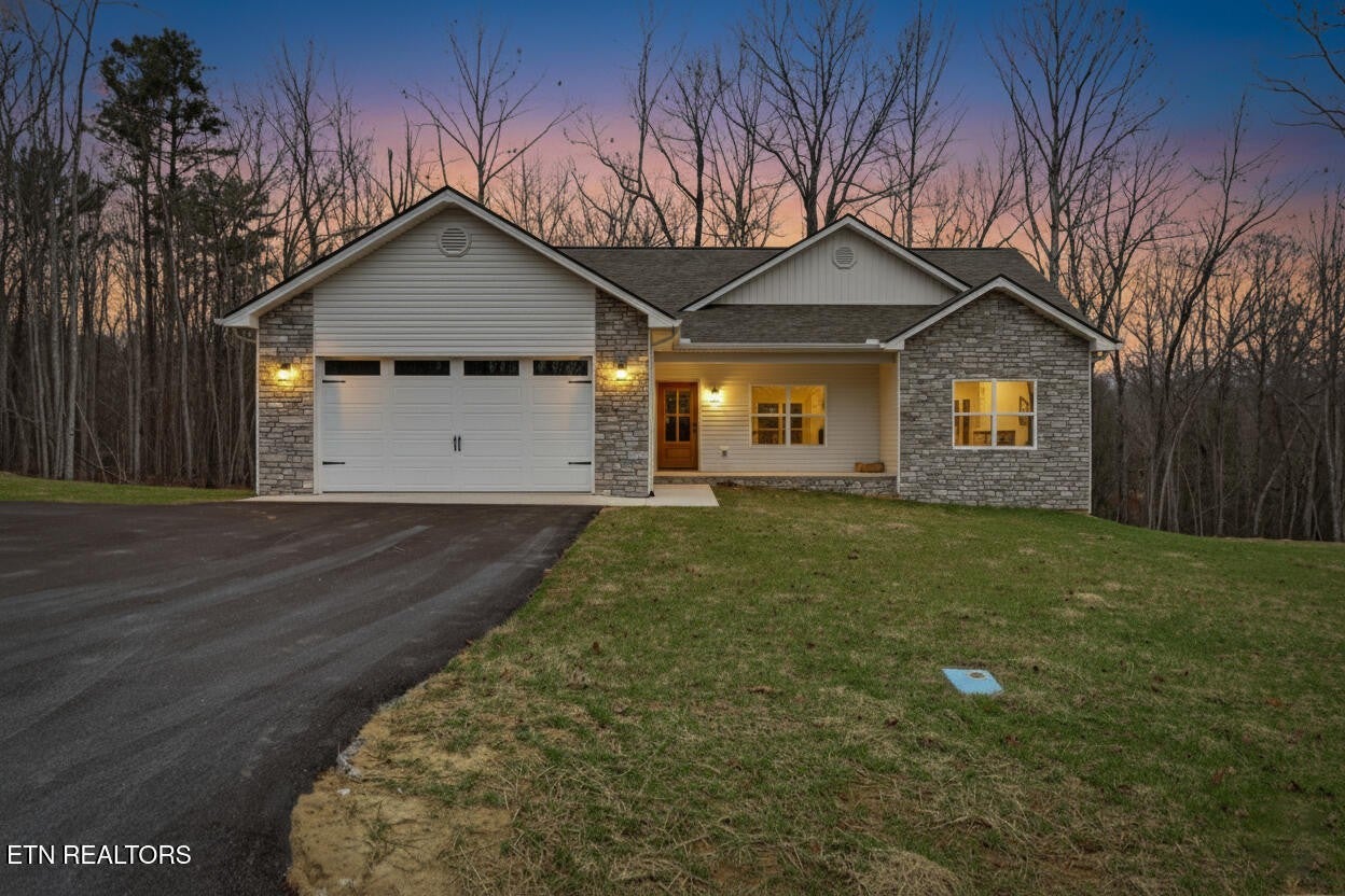 Photo of Listing #3008944