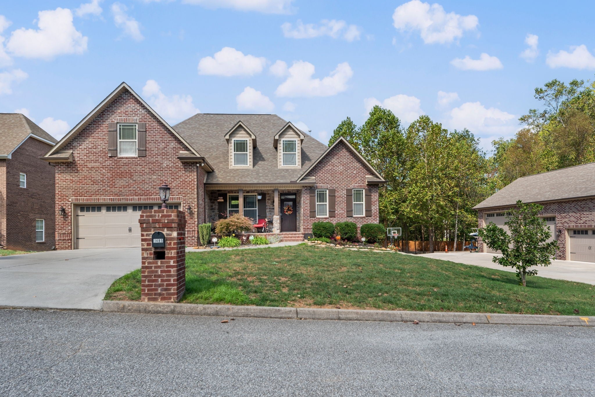 Photo of Listing #3008955