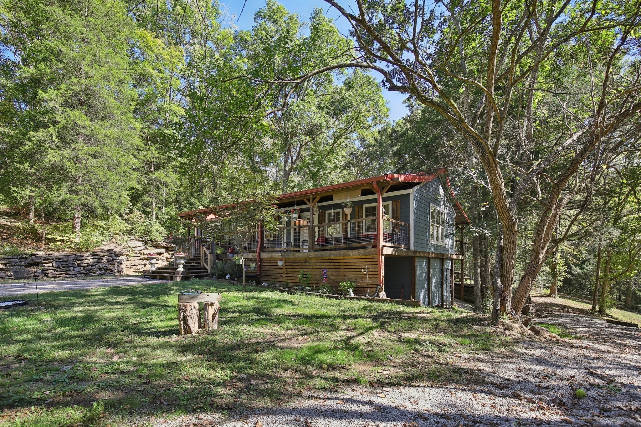 Photo of Listing #3009115