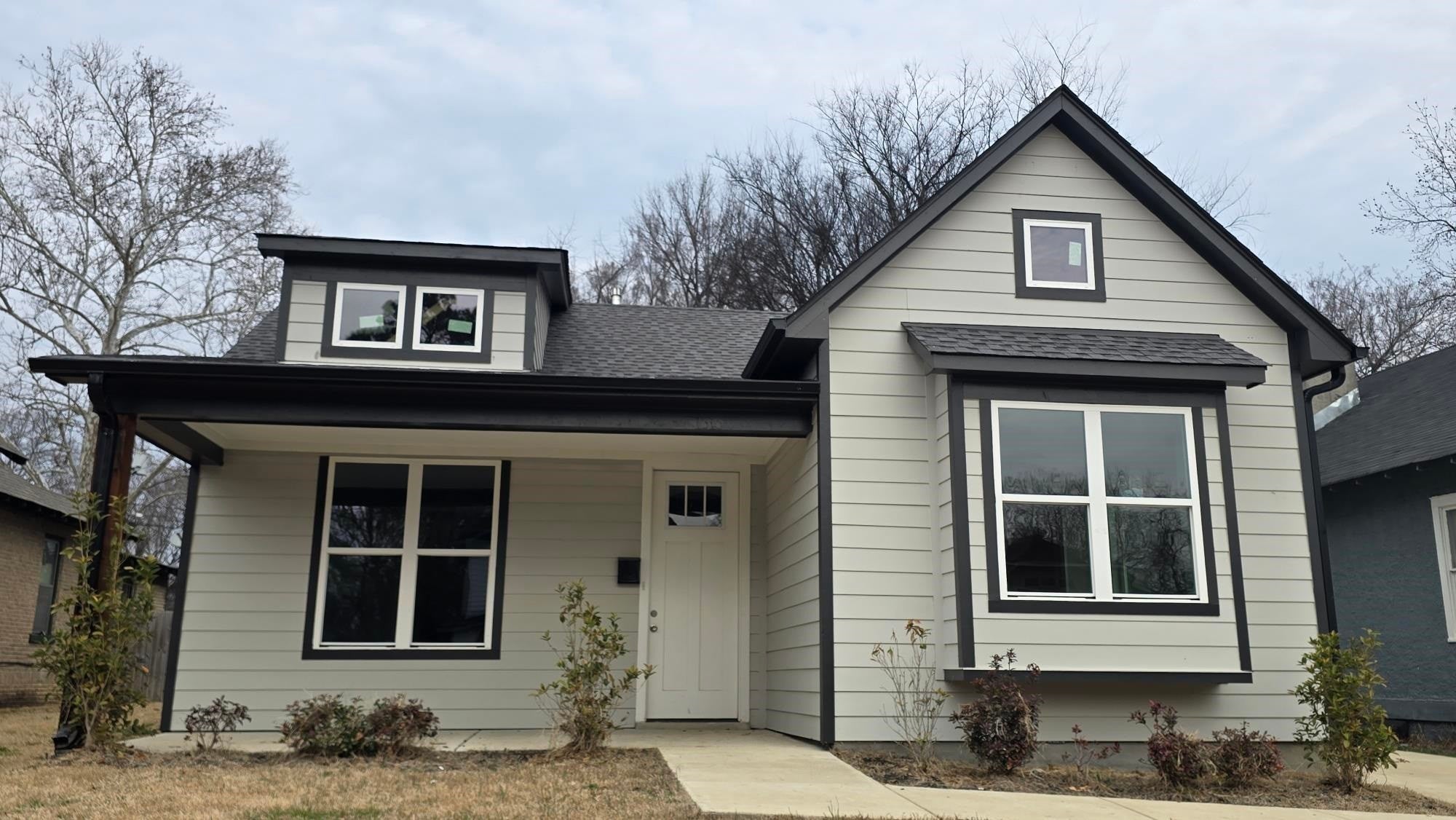 Photo of Listing #3009213