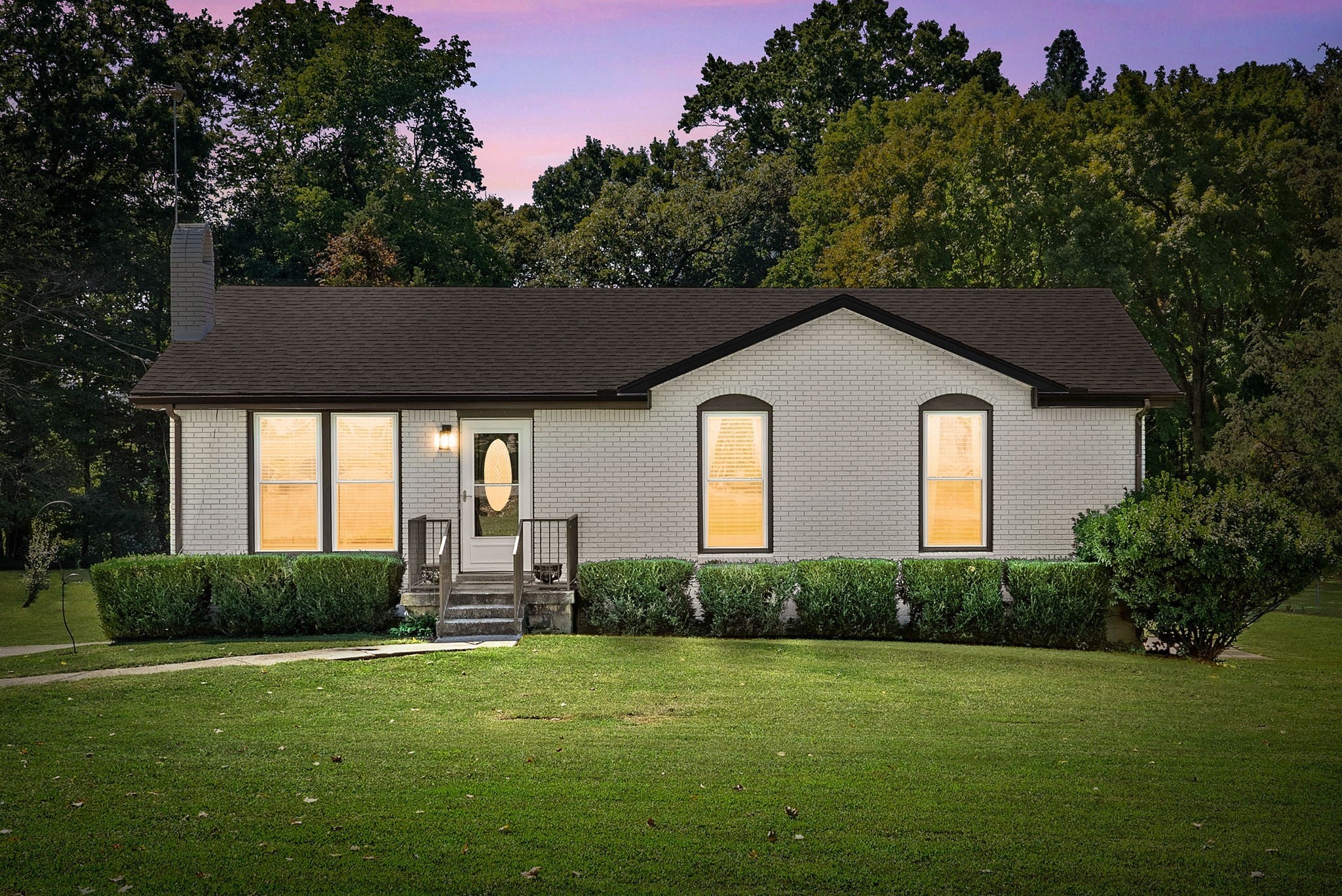 Photo of Listing #3011340